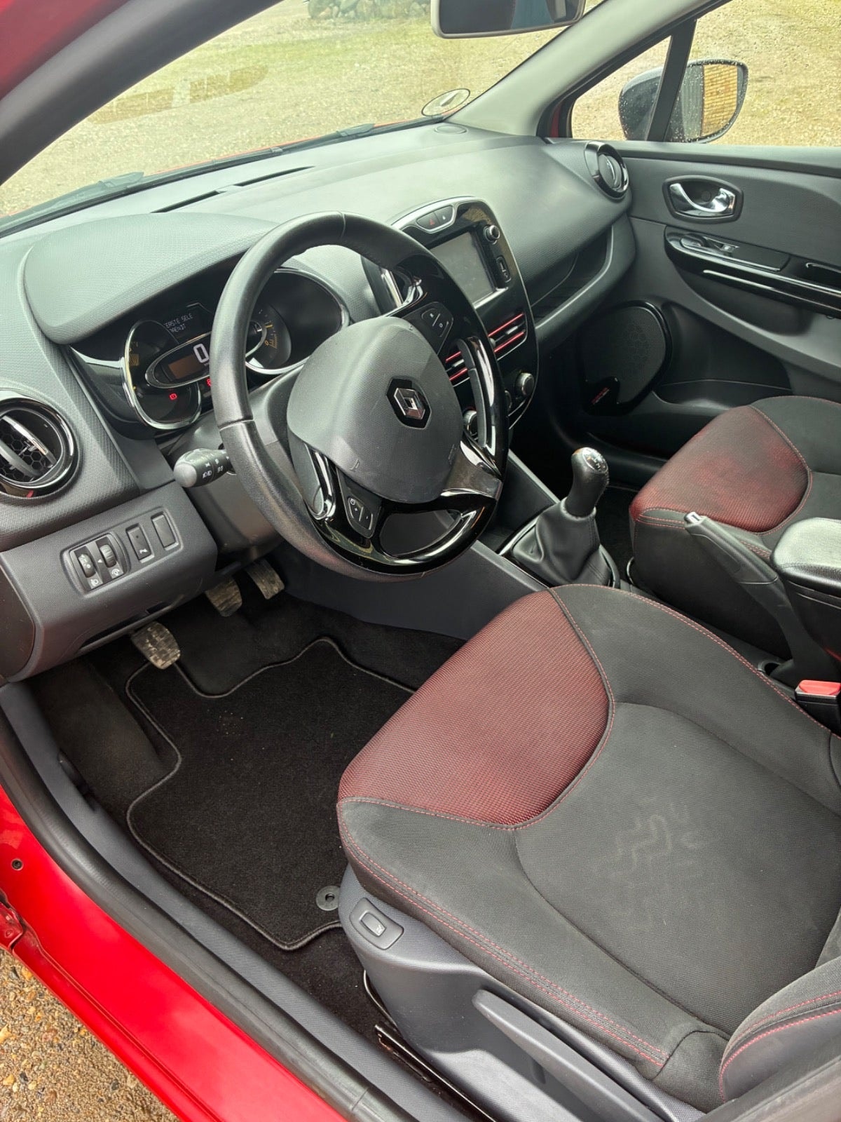 Renault Clio 1.5 dCi Manuell, 5-trinn, 75hk, 2013