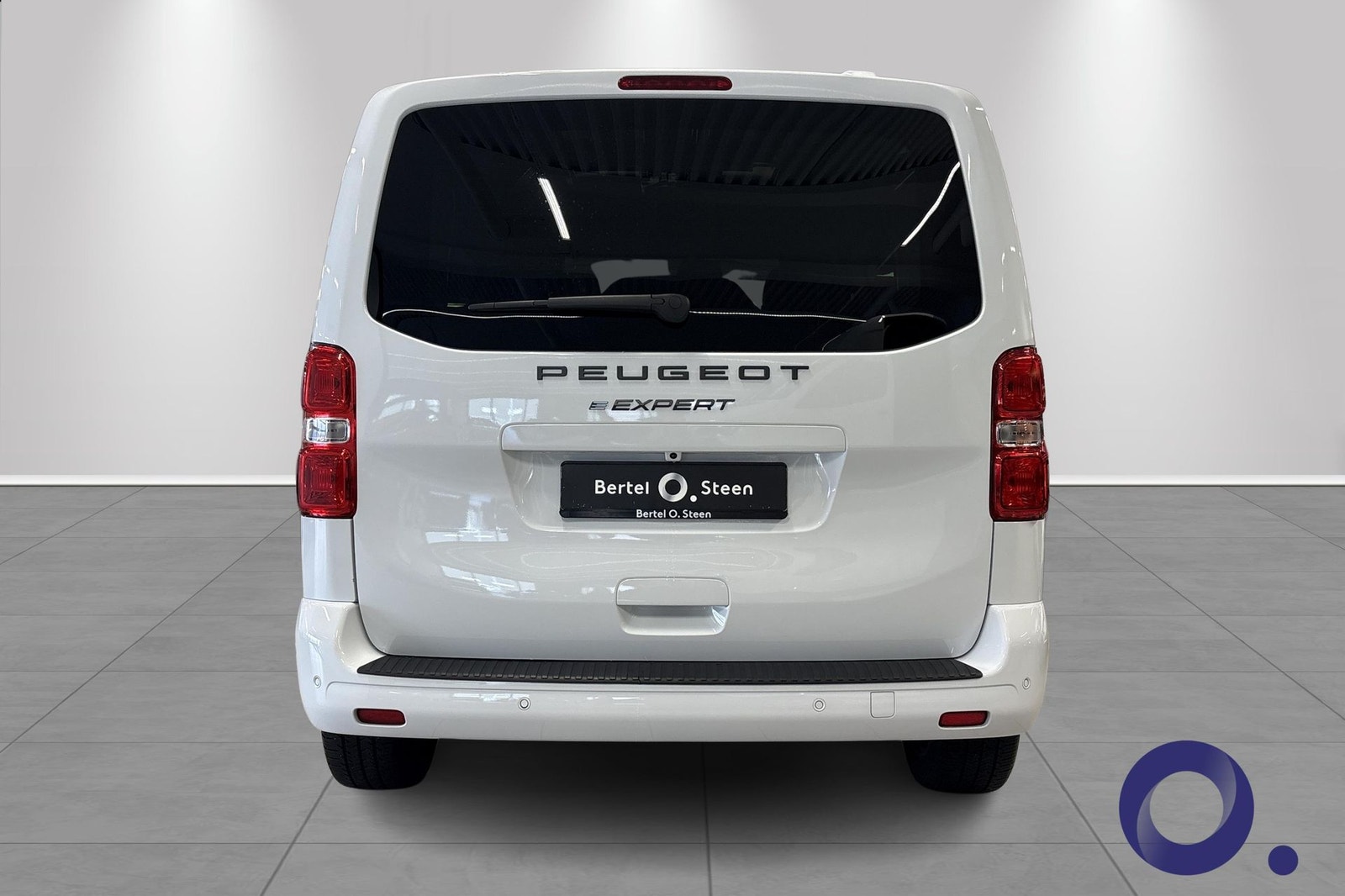 Peugeot e-Expert 75, 136ps, 2024