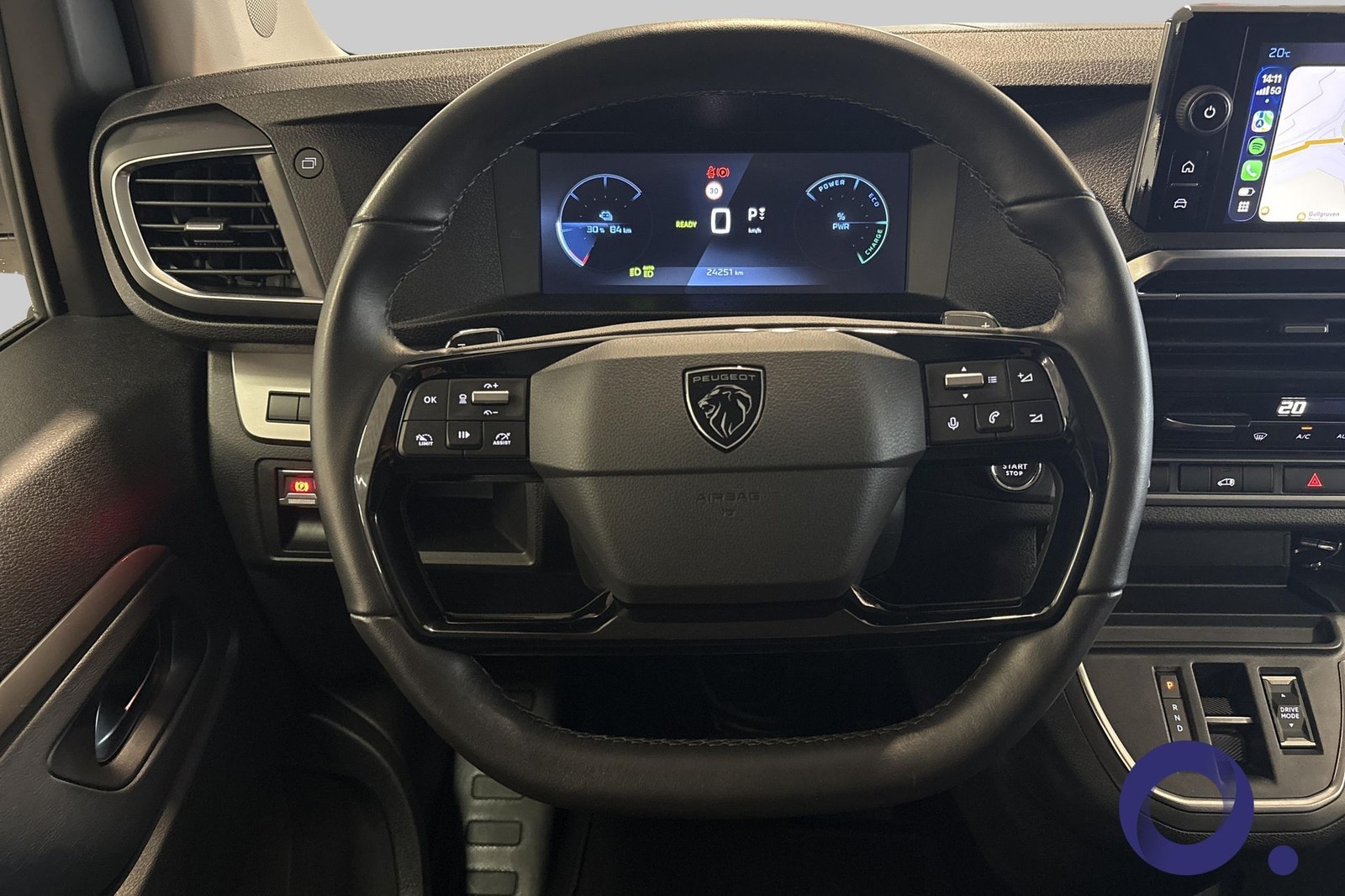Peugeot e-Expert 75, 136ps, 2024