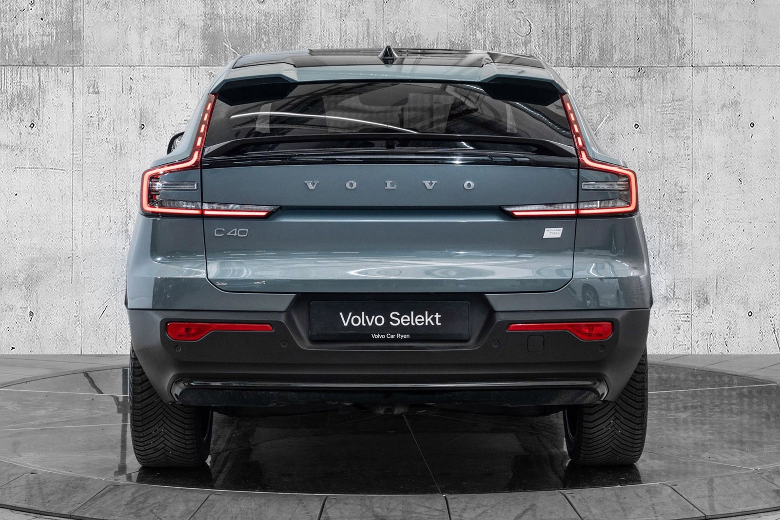 Volvo C40 Recharge Twin, 408hp, 2023