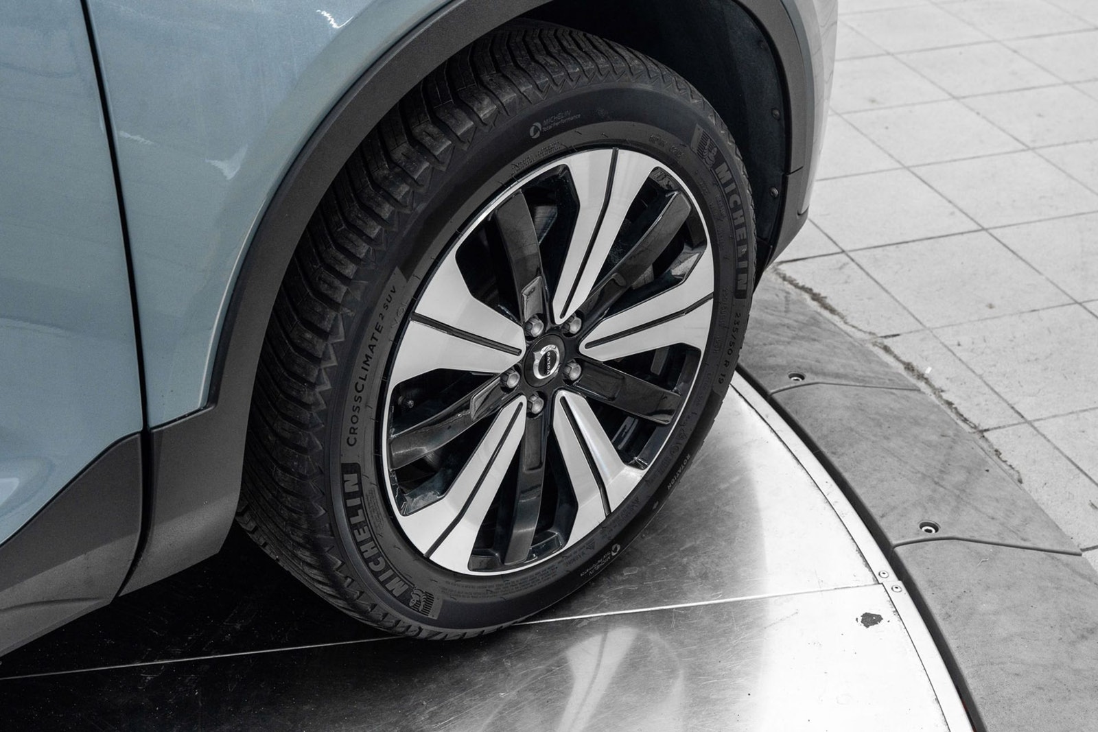 Volvo C40 Recharge Twin, 408hp, 2023