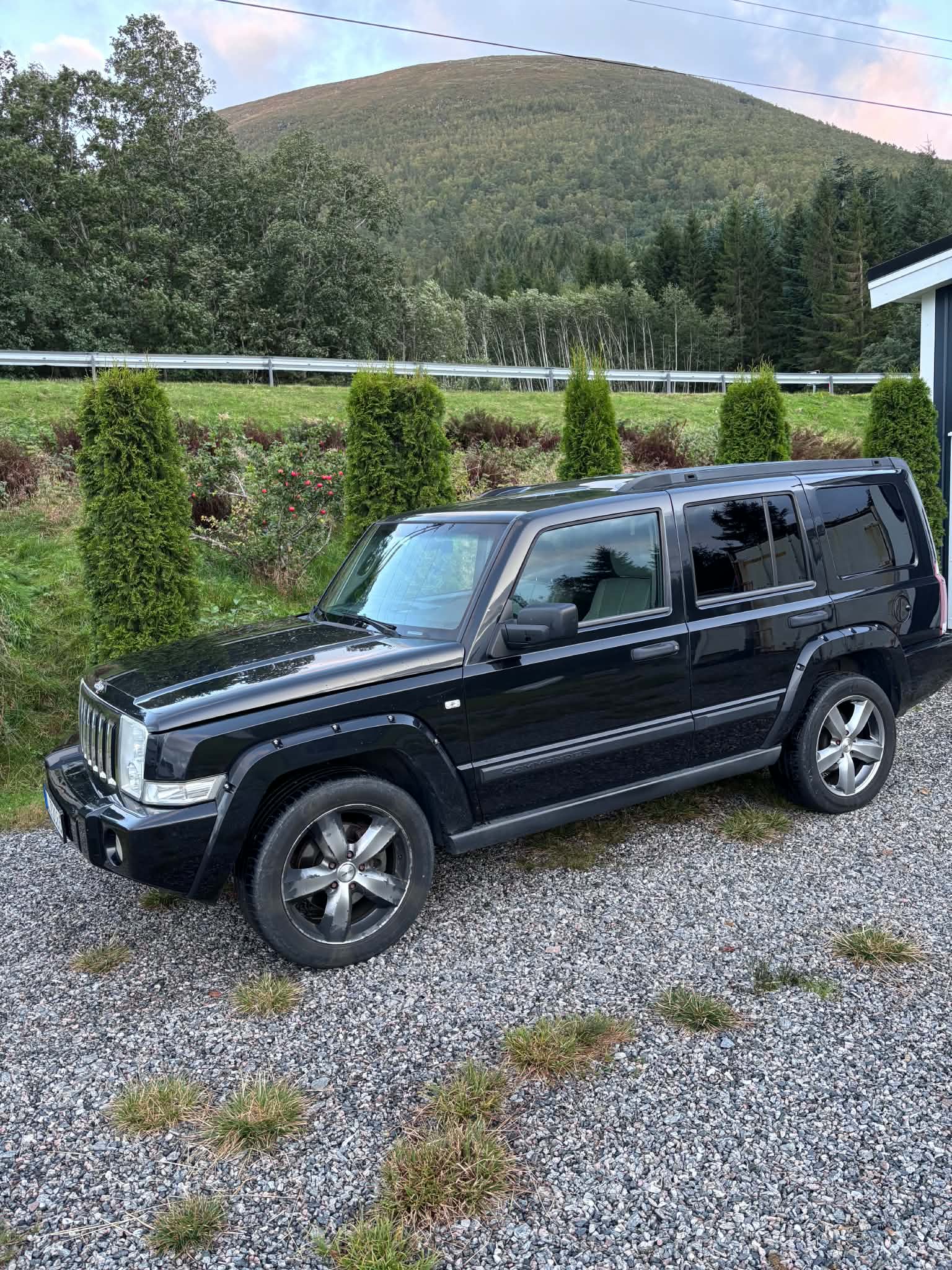 Jeep Commander 3.0 V6 CRD 4WD Automatic, 218hp, 2007