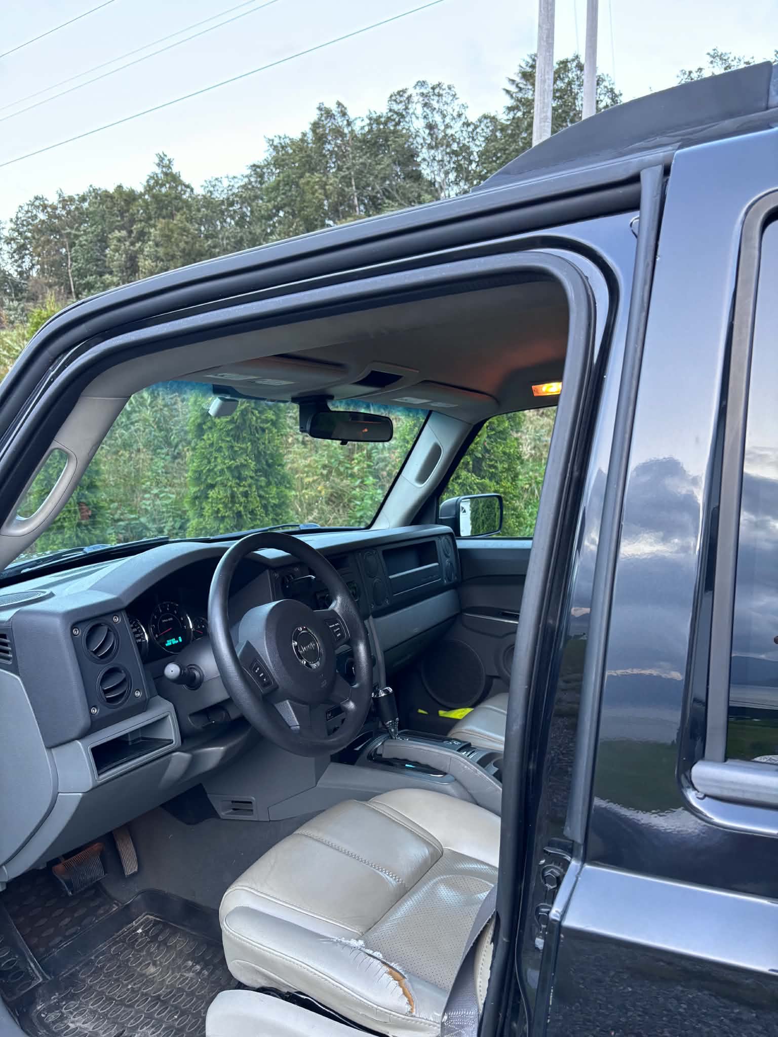 Jeep Commander 3.0 V6 CRD 4WD Automatic, 218hp, 2007