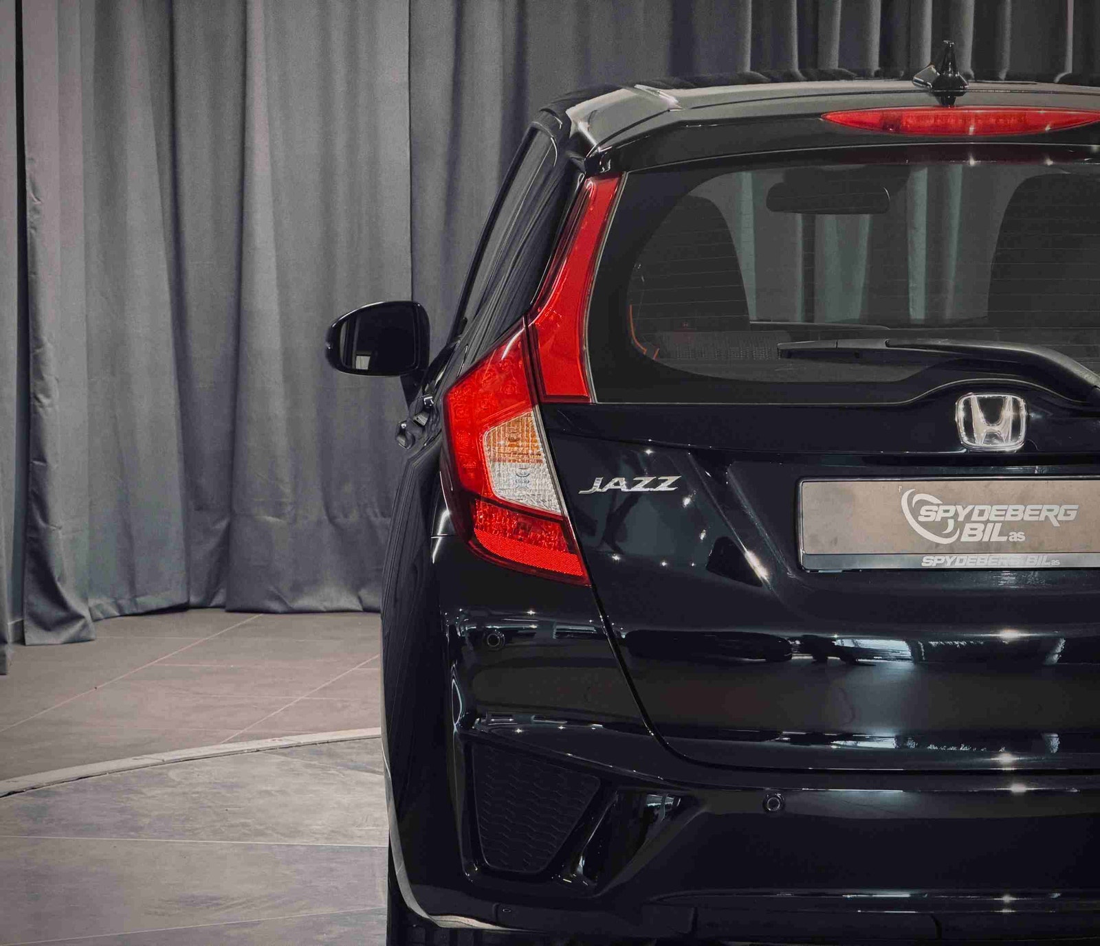 Honda Jazz 1.3 i-VTEC CVT, 102ps, 2016