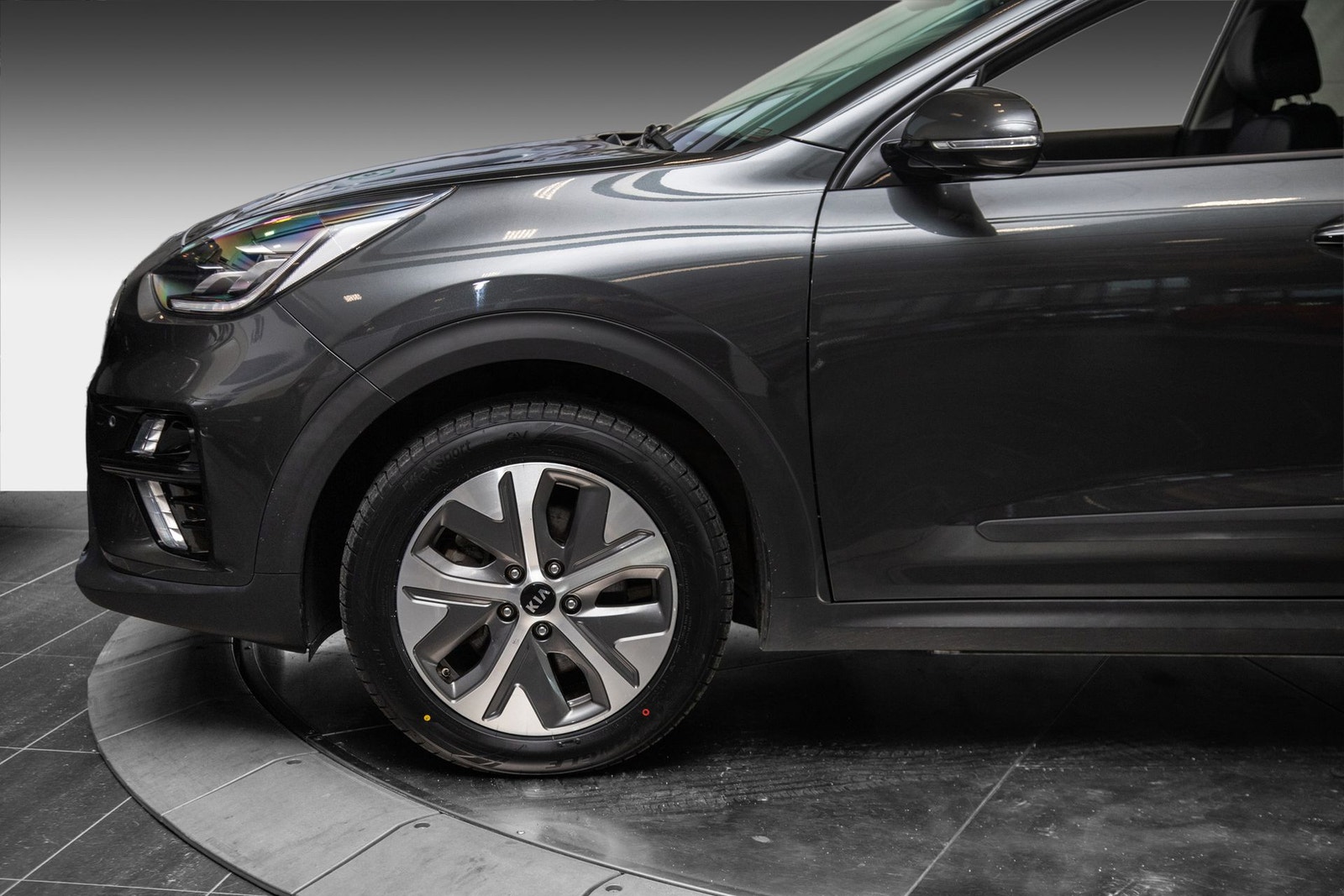 Kia e-Niro 64 kWh, 204hp, 2021