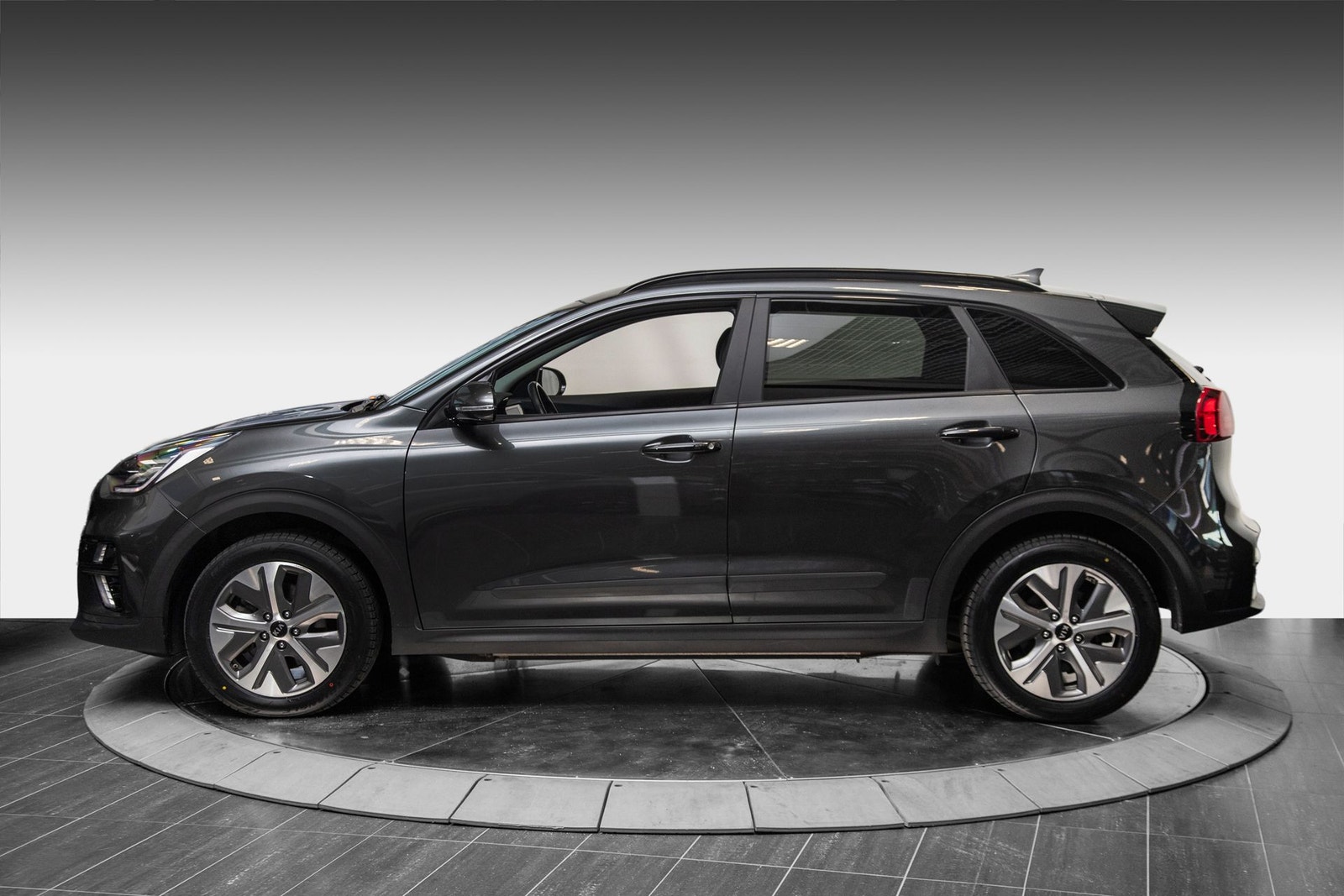 Kia e-Niro 64 kWh, 204hp, 2021