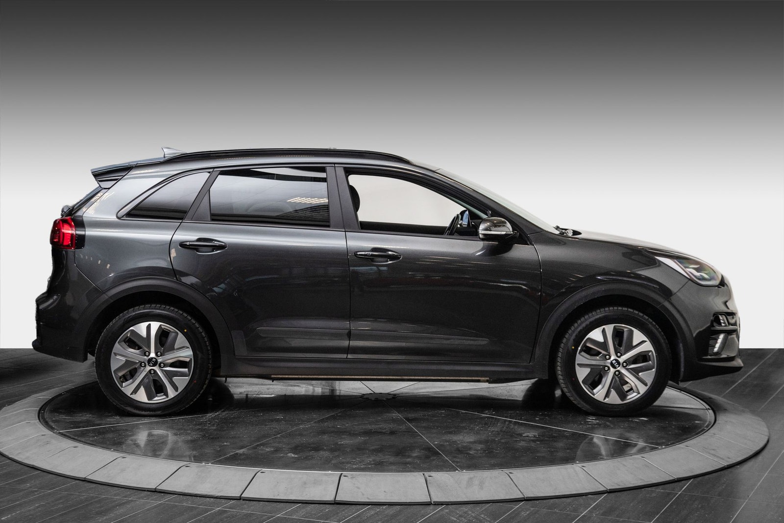 Kia e-Niro 64 kWh, 204hp, 2021