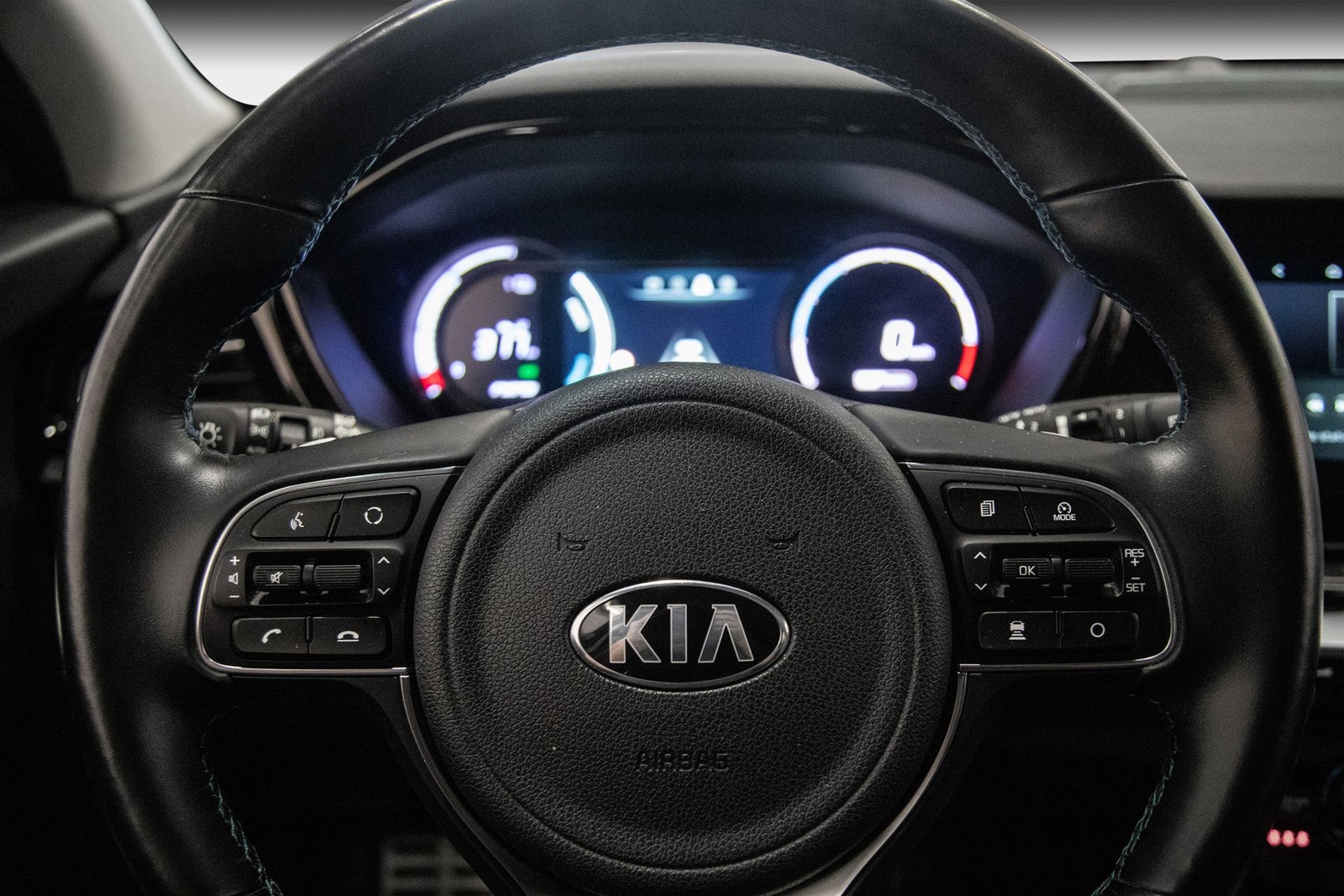 Kia e-Niro 64 kWh, 204hp, 2021