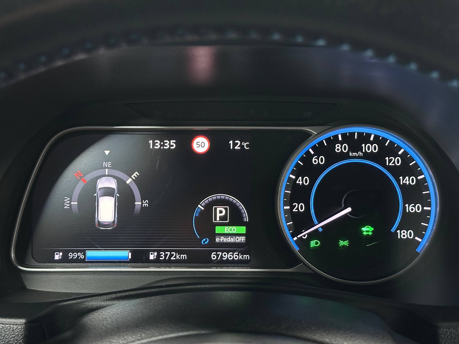 Nissan Leaf e+, 217ps, 2020