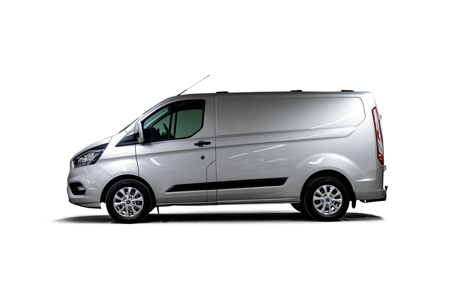 Ford Transit Custom 340 2.0 EcoBlue SelectShift, 6-trins, 170ps, 2021