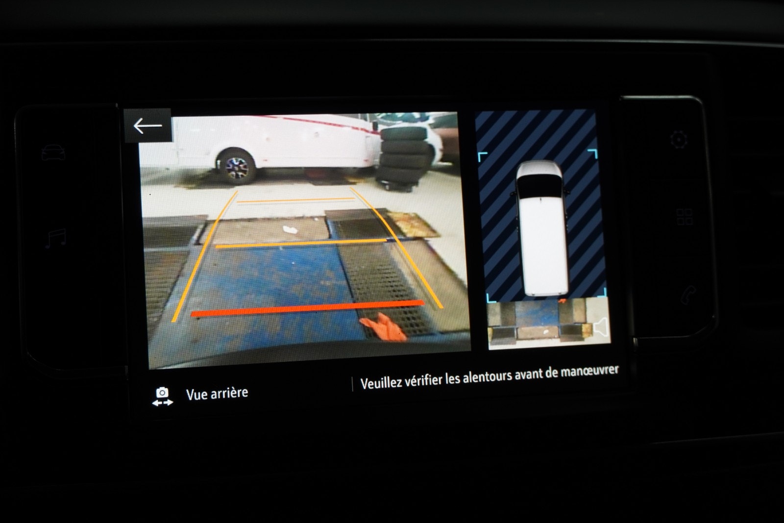 Opel Vivaro-e Panel Van, 136hp, 2022