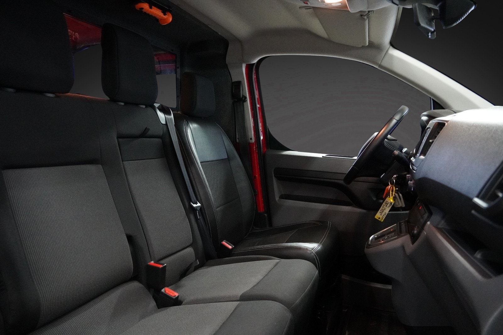 Opel Vivaro-e Panel Van, 136hp, 2022