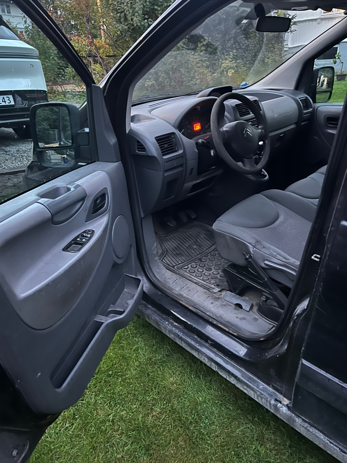 Citroën Jumpy Van 2.0 HDi Manual, 6-trins, 120ps, 2010