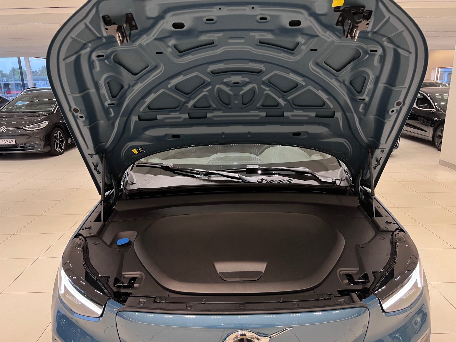 Volvo C40 Recharge Twin, 408ps, 2023