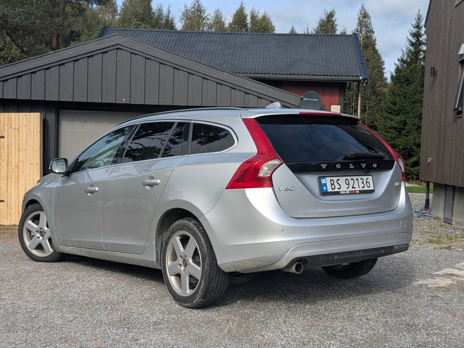 Volvo V60 D2 Manual, 6-trins, 115ps, 2014