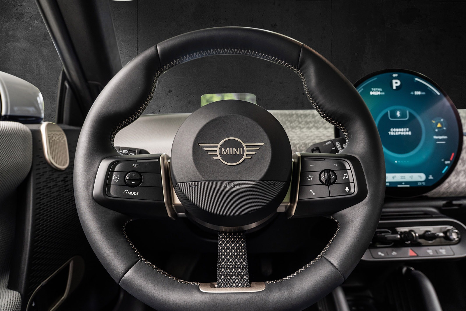 MINI Cooper SE, 218hp, 2024