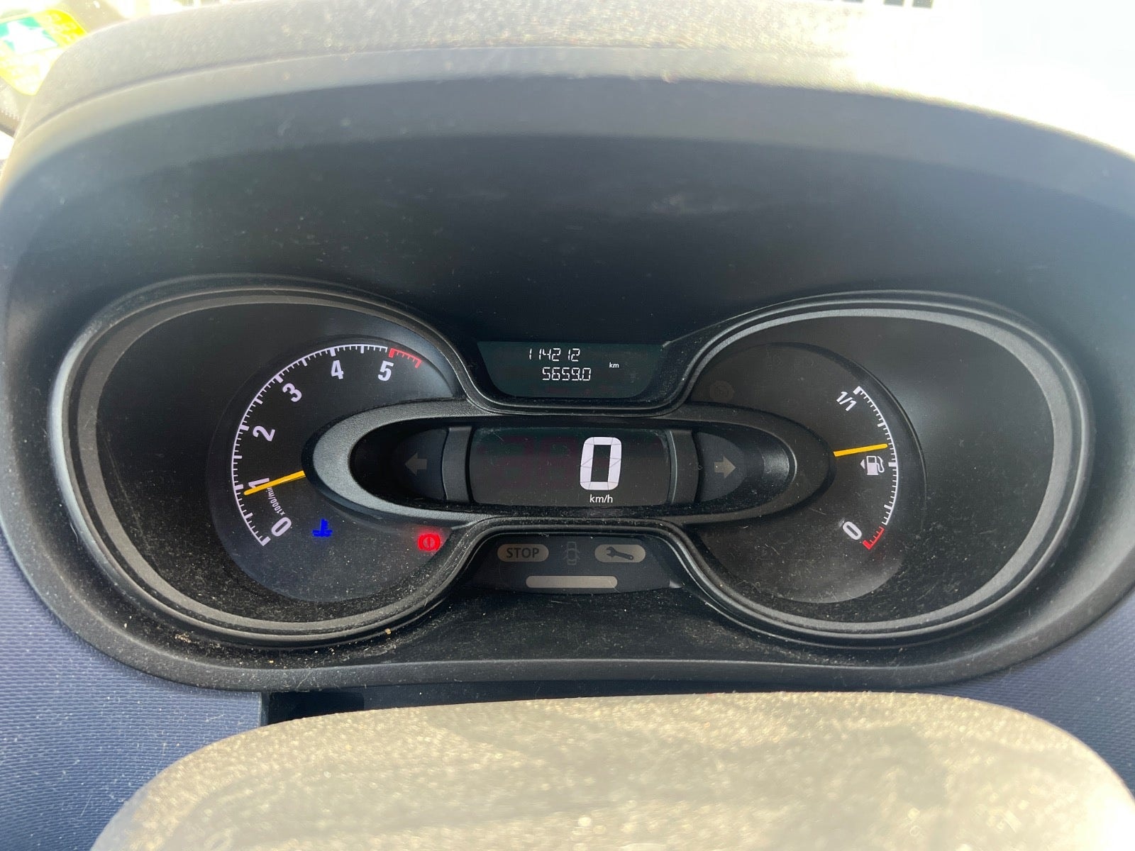 Opel Vivaro Skåpbil 2.9t 1.6 CDTI BIturbo Manuell, 120hk, 2015