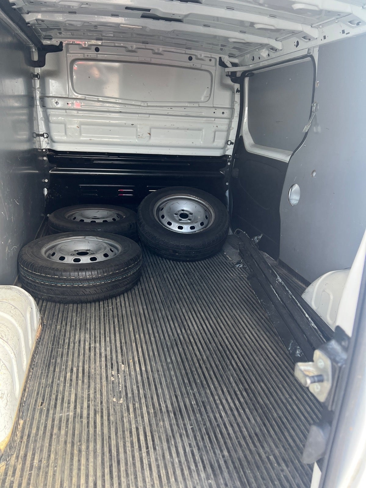 Opel Vivaro Skåpbil 2.9t 1.6 CDTI BIturbo Manuell, 120hk, 2015