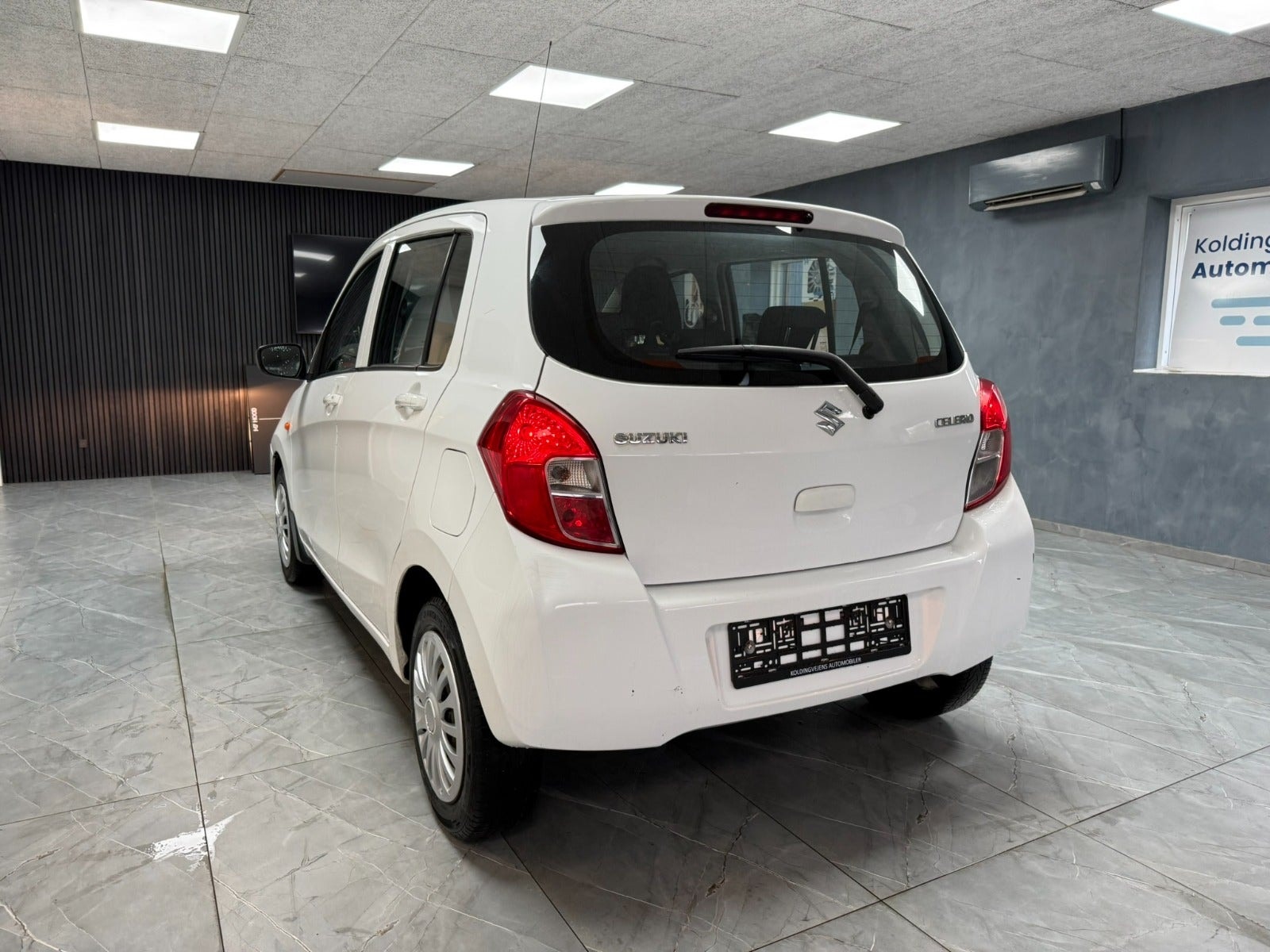 Suzuki Celerio 1.0 DOHC 12V VVT AGS, 5-trinn, 68hk, 2015