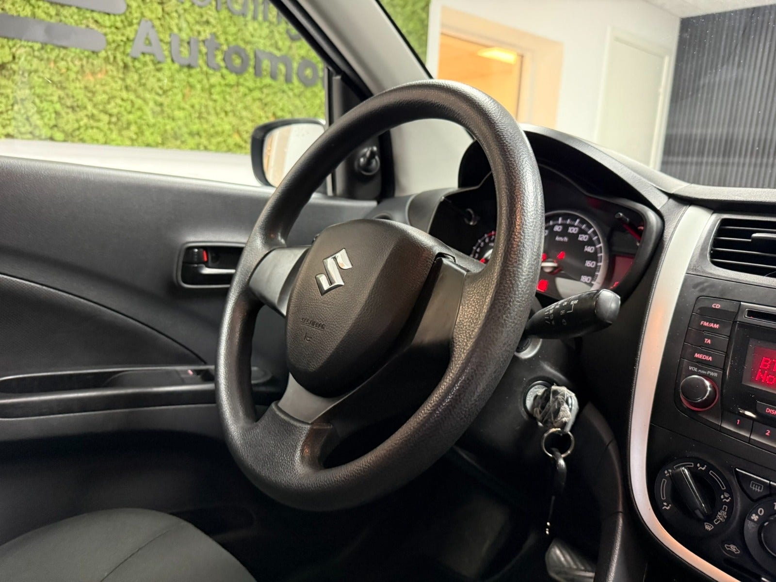 Suzuki Celerio 1.0 DOHC 12V VVT AGS, 5-trinn, 68hk, 2015
