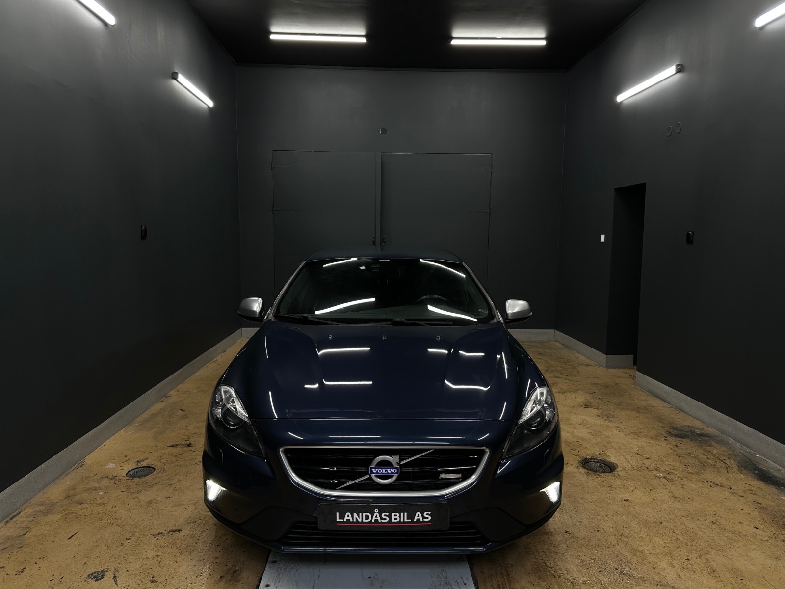 Volvo V40 D2 Manual, 6-trins, 115ps, 2013