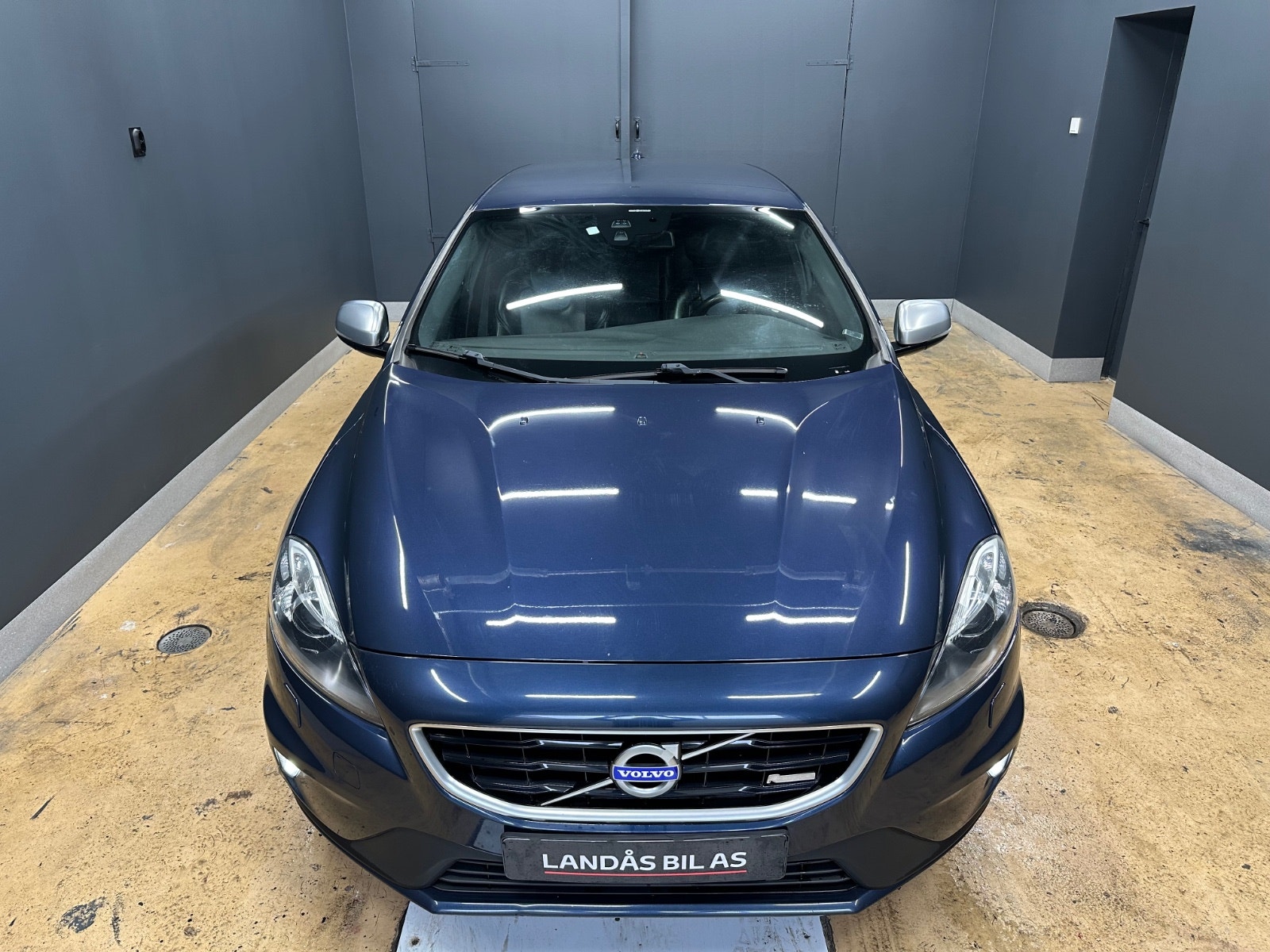 Volvo V40 D2 Manual, 6-trins, 115ps, 2013