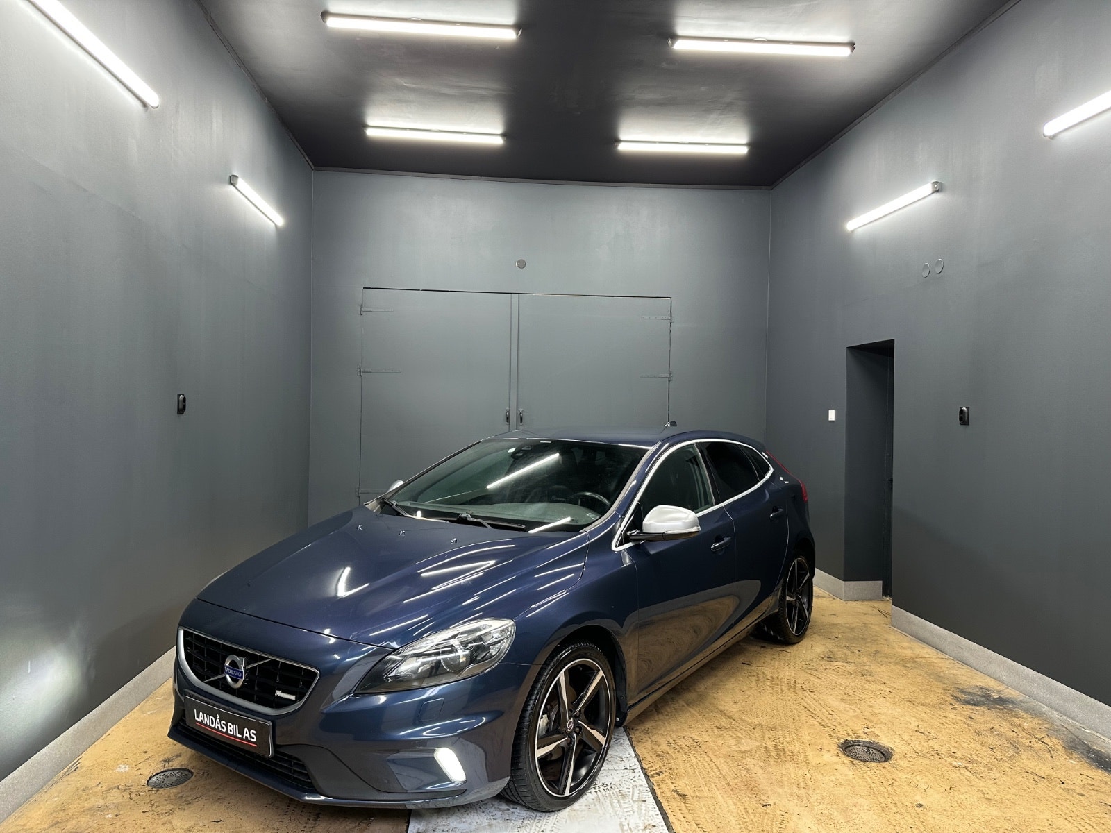 Volvo V40 D2 Manual, 6-trins, 115ps, 2013