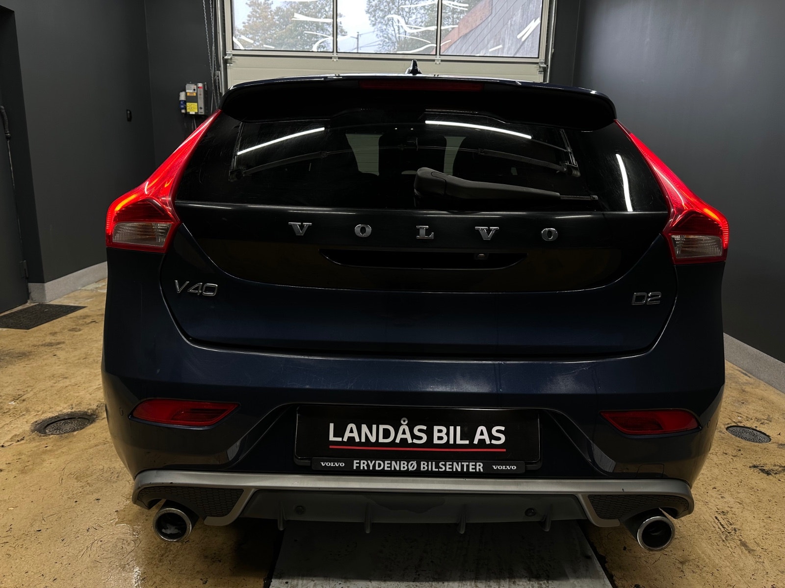 Volvo V40 D2 Manual, 6-trins, 115ps, 2013