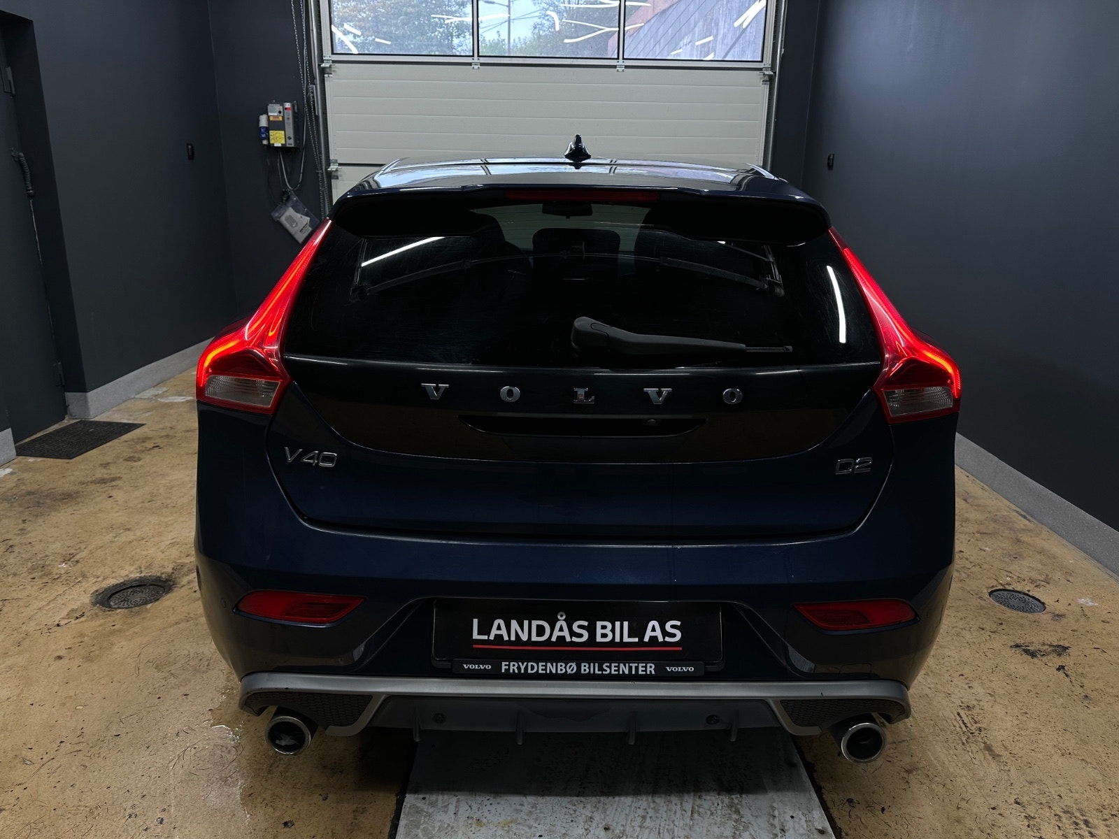 Volvo V40 D2 Manual, 6-trins, 115ps, 2013