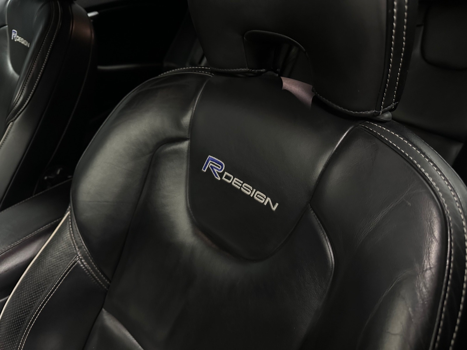 Volvo V40 D2 Manual, 6-trins, 115ps, 2013