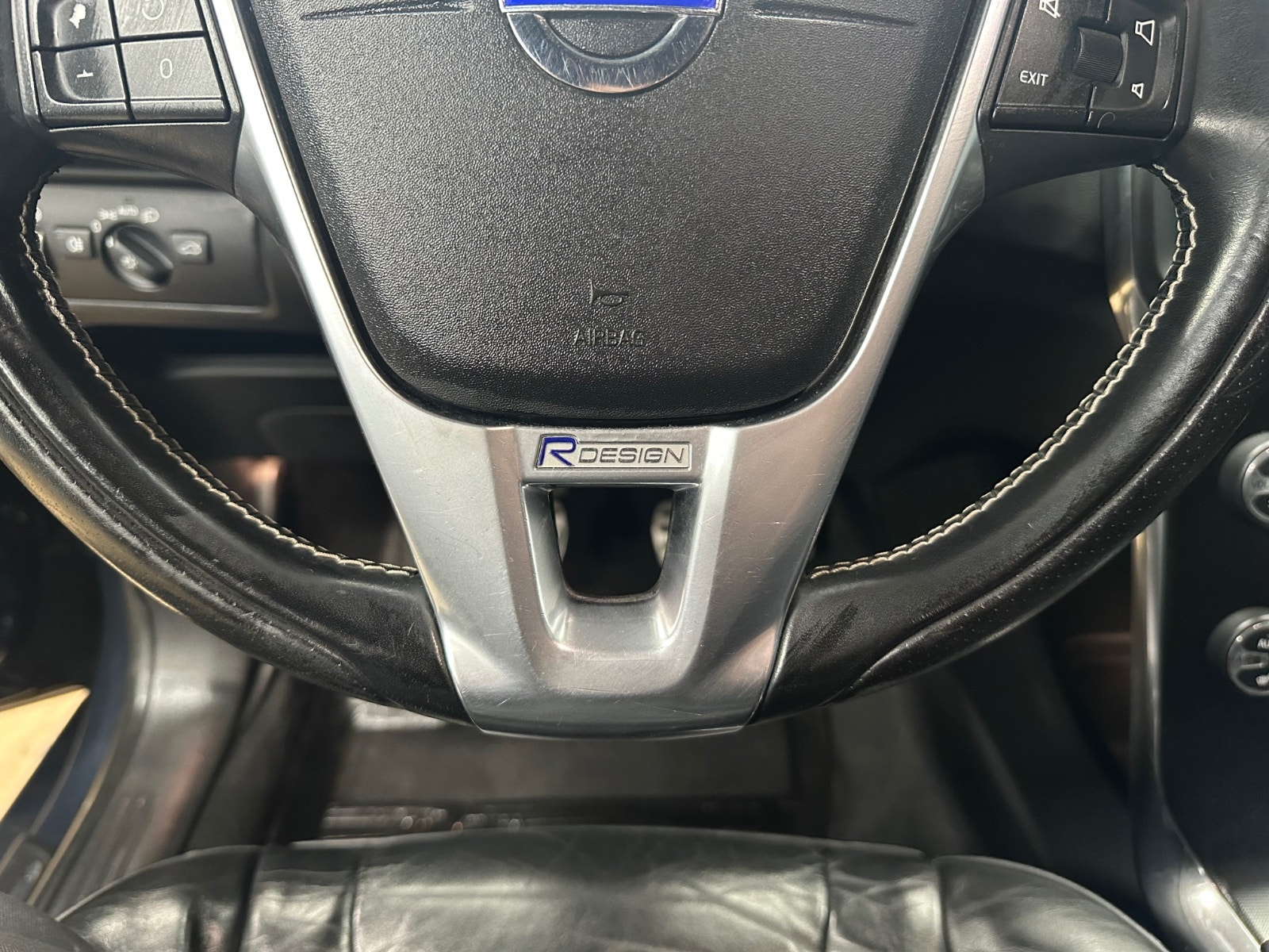 Volvo V40 D2 Manual, 6-trins, 115ps, 2013