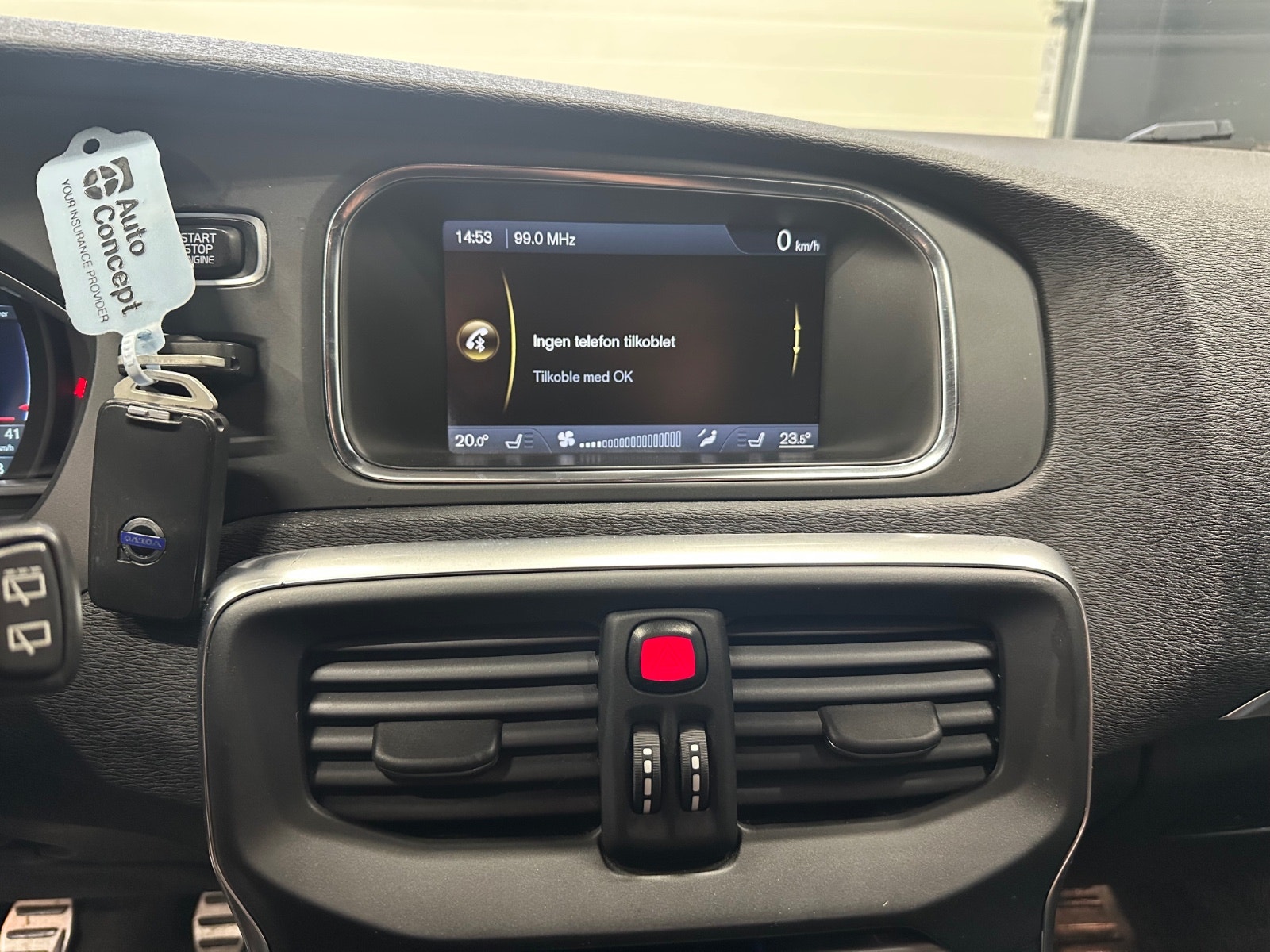 Volvo V40 D2 Manual, 6-trins, 115ps, 2013
