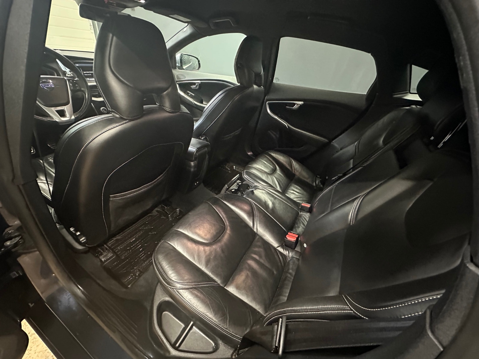 Volvo V40 D2 Manual, 6-trins, 115ps, 2013