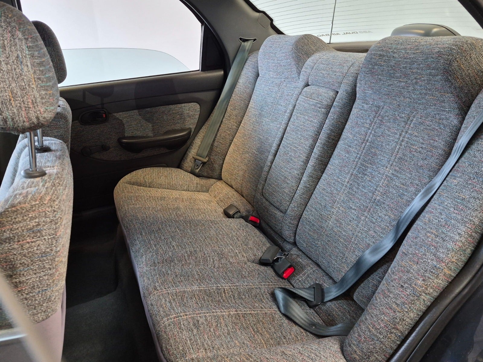 Kia Clarus 1.8 Manual, 5-trins, 116ps, 1998