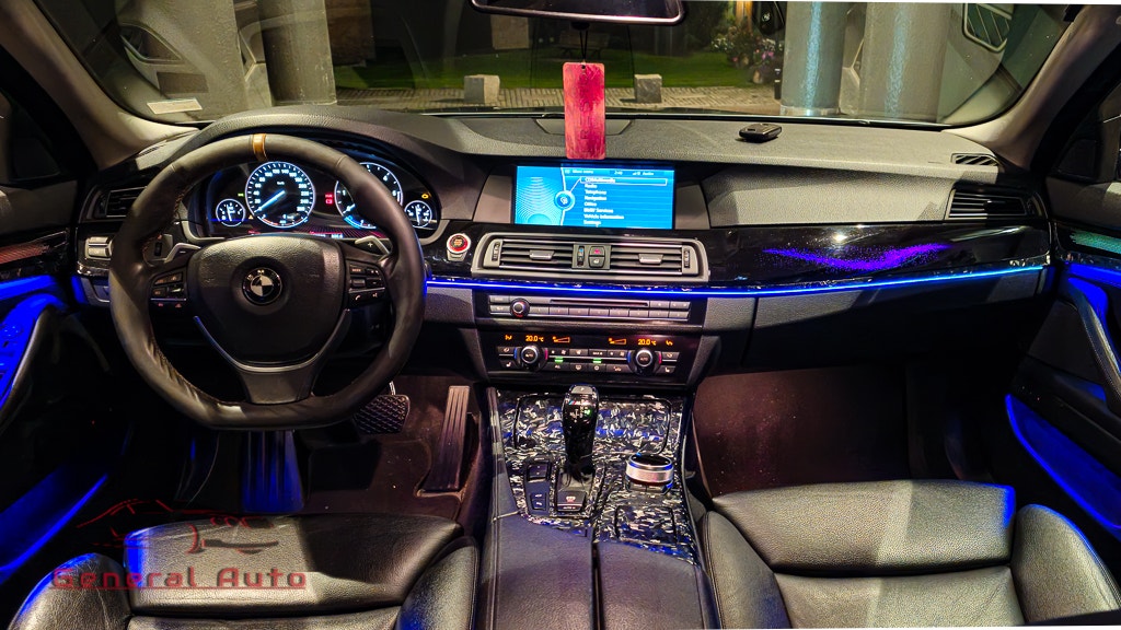 BMW 525d Sedan Steptronic, 8-trinn, 204hk, 2011