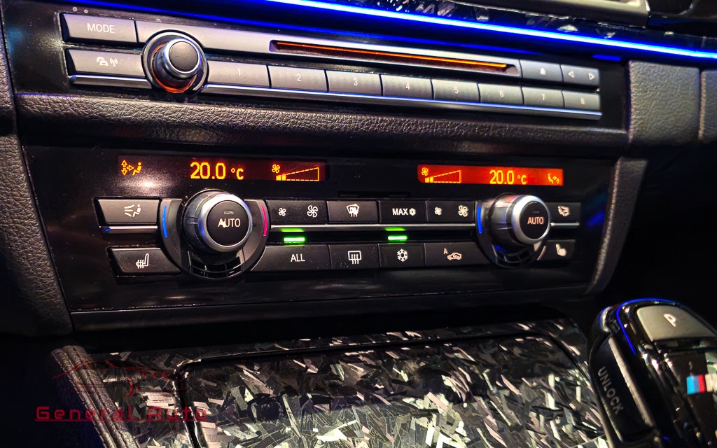 BMW 525d Sedan Steptronic, 8-trinn, 204hk, 2011