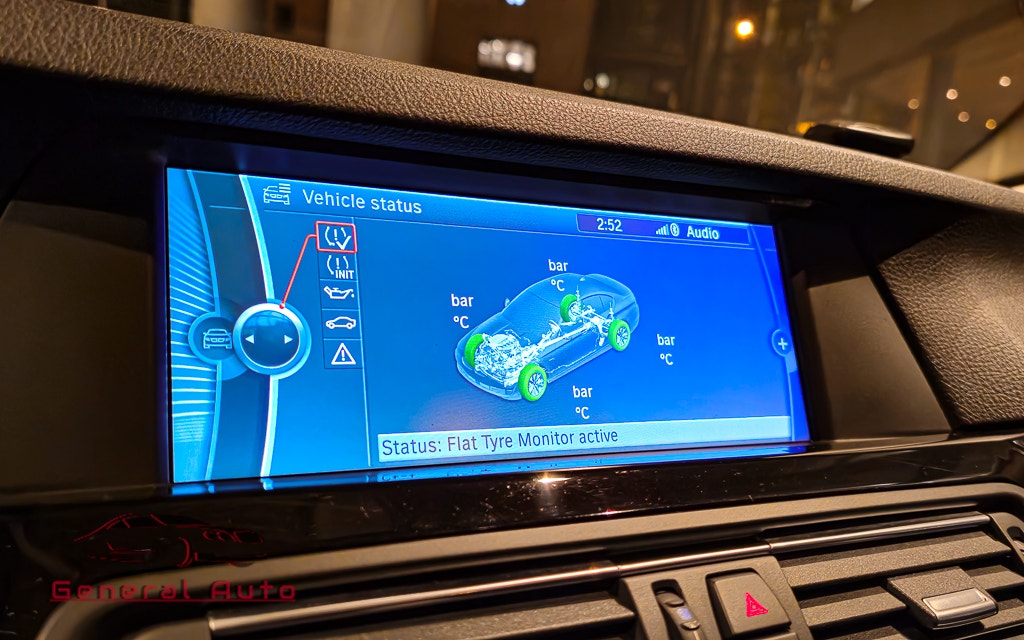BMW 525d Sedan Steptronic, 8-trinn, 204hk, 2011