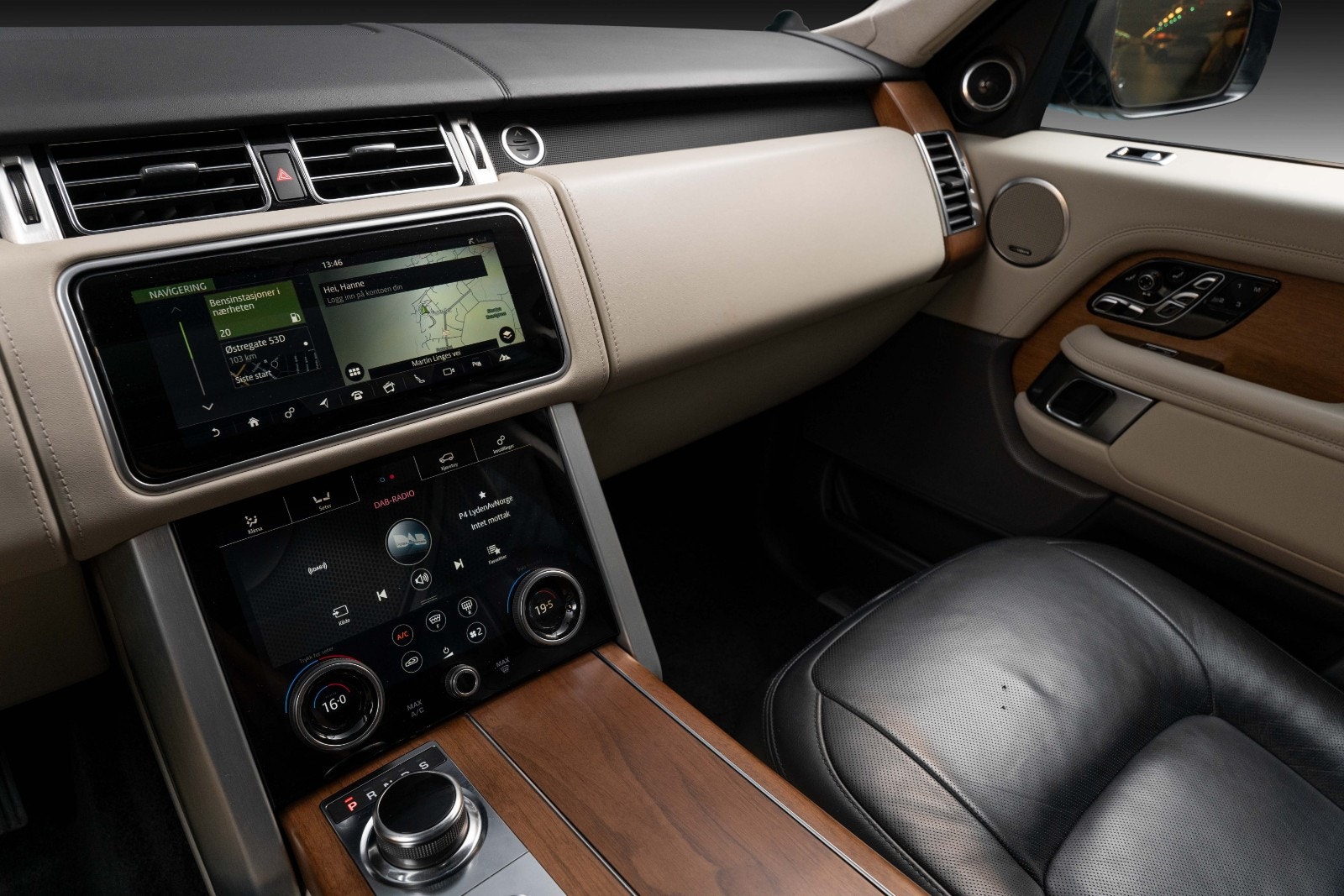 Land Rover Range Rover P400e Automatic, 8-trins, 400ps, 2018