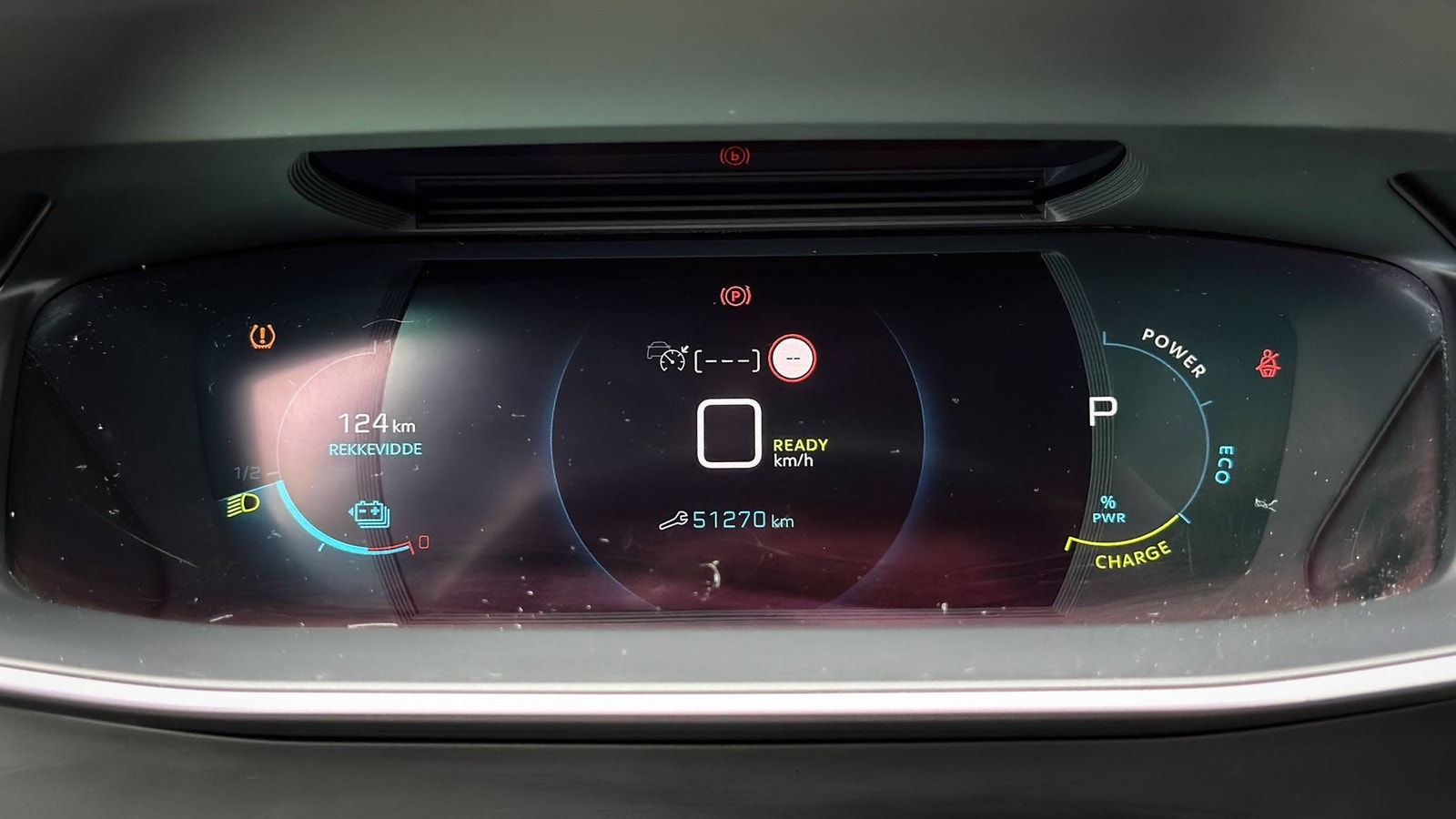 Peugeot e-2008, 136hp, 2021