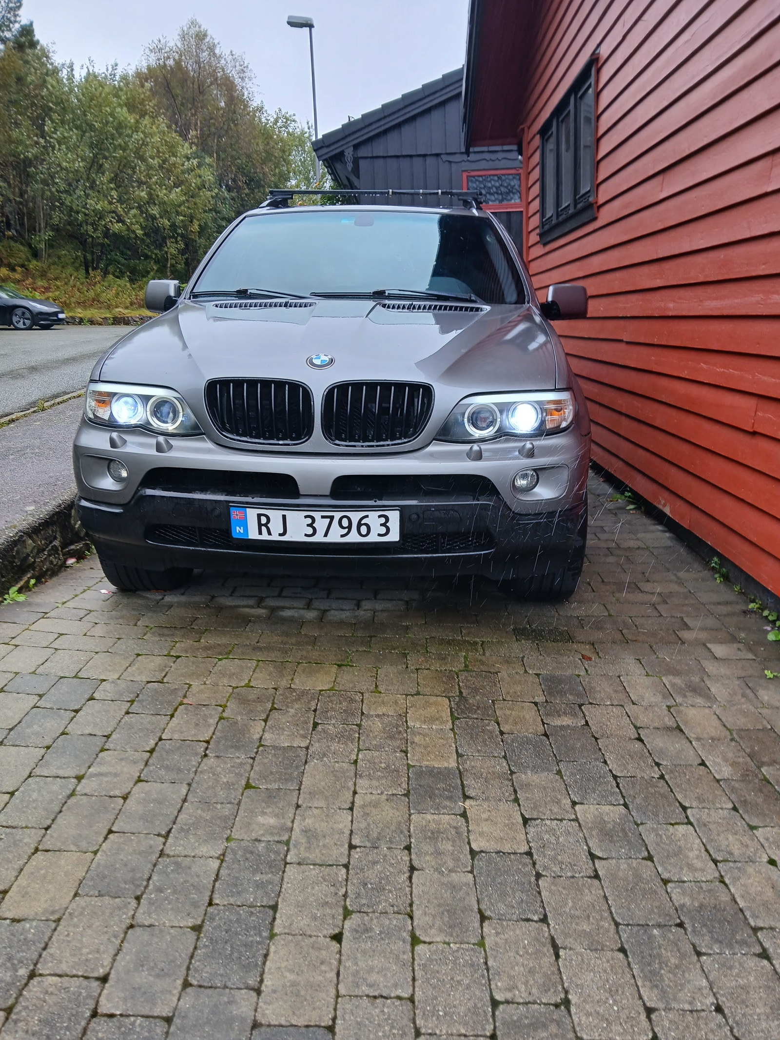 BMW X5 3.0d Automatic, 6-trins, 218ps, 2004