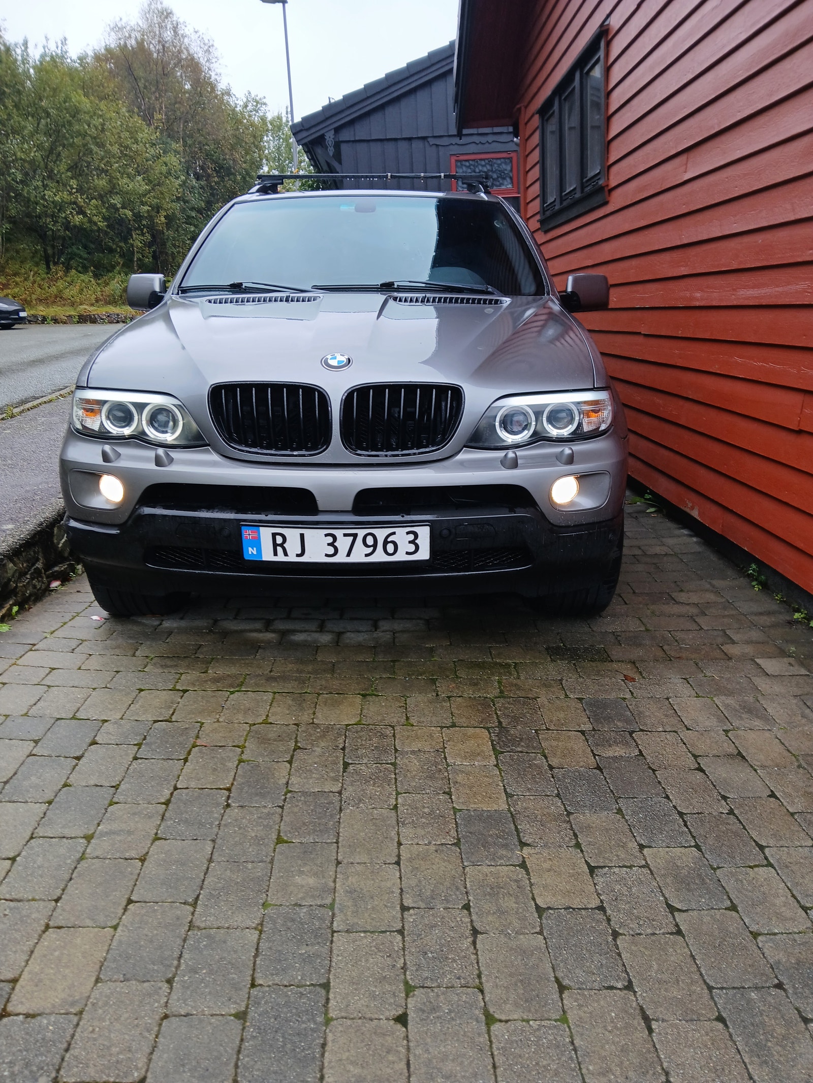 BMW X5 3.0d Automatic, 6-trins, 218ps, 2004