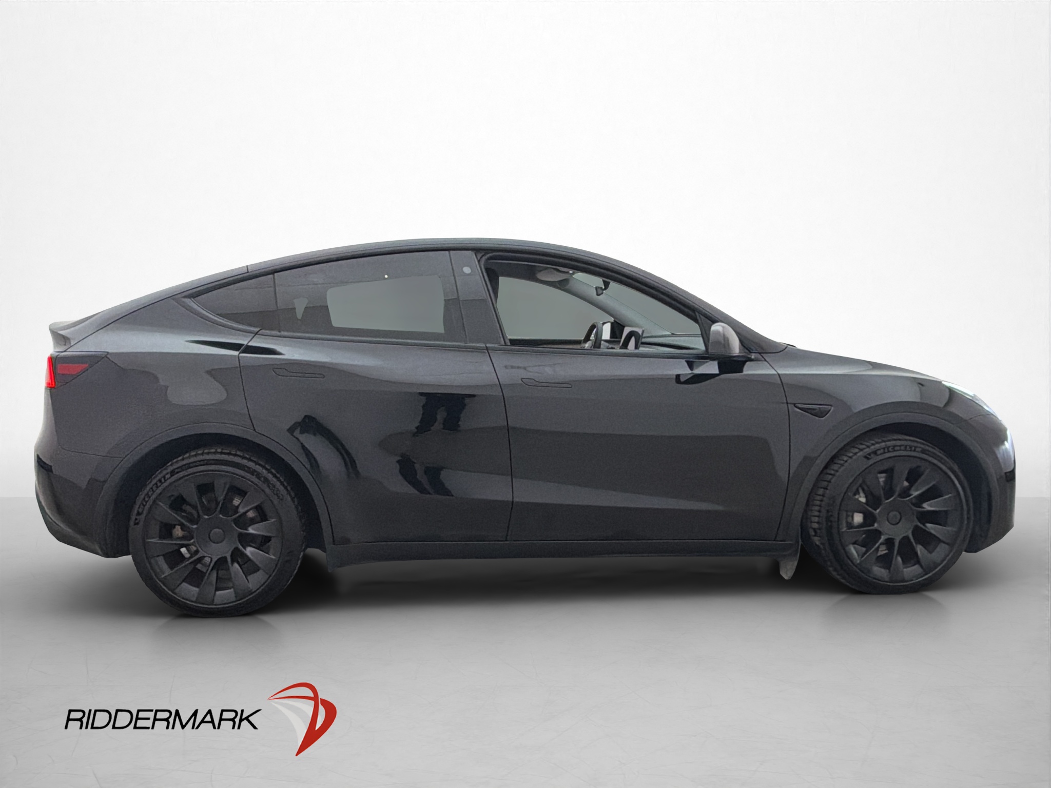 Tesla Model Y Long Range AWD, 514hp, 2024