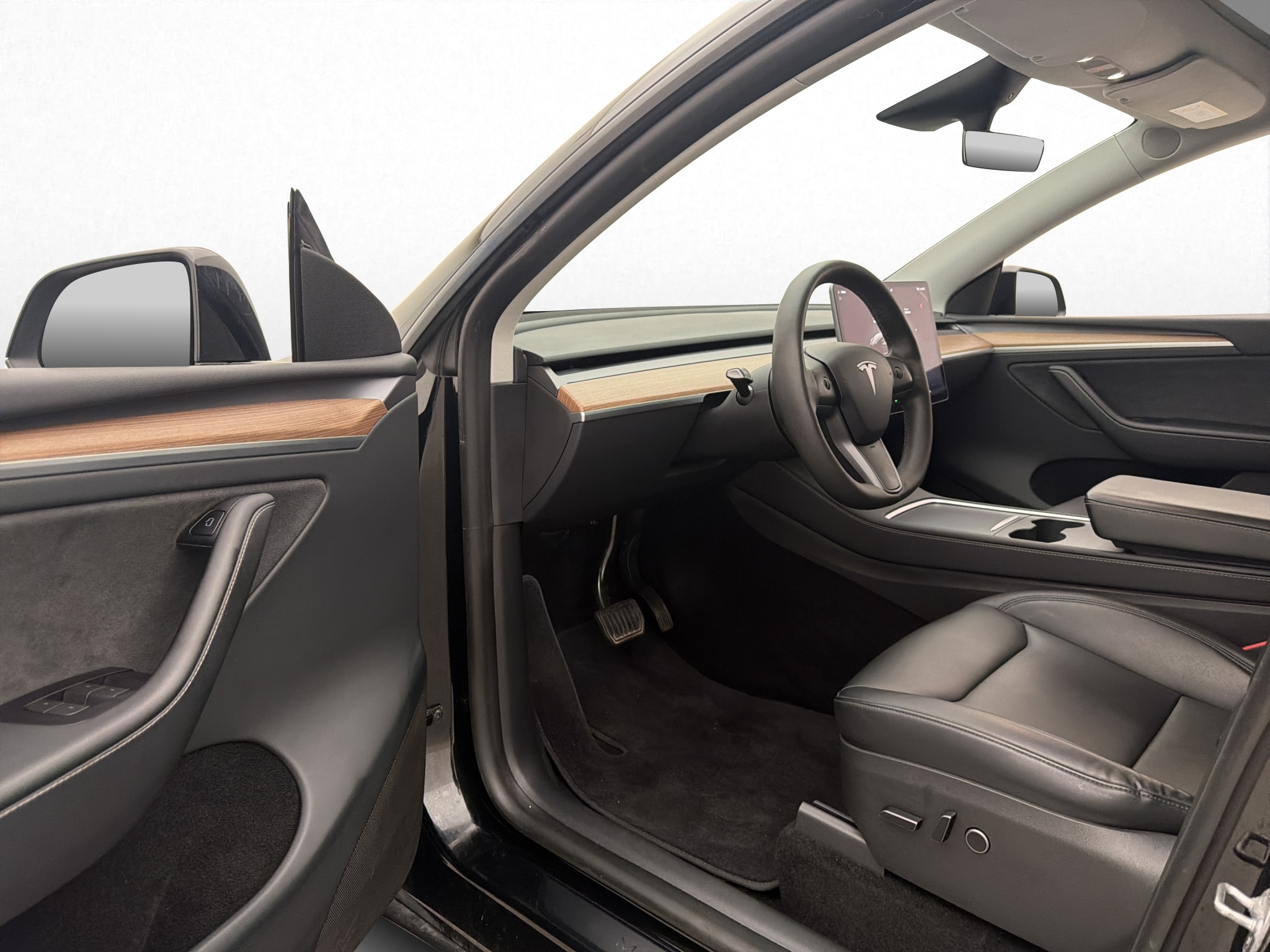Tesla Model Y Long Range AWD, 514hp, 2024
