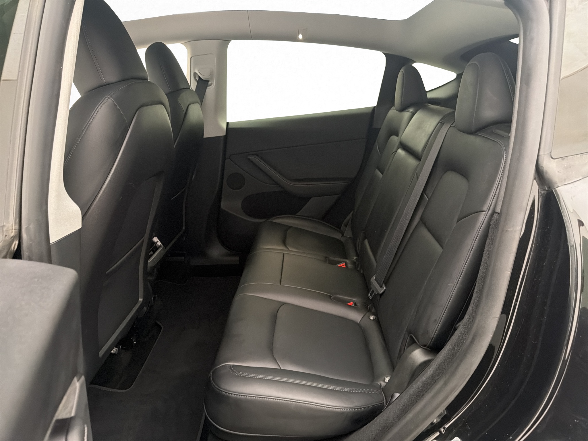 Tesla Model Y Long Range AWD, 514hp, 2024