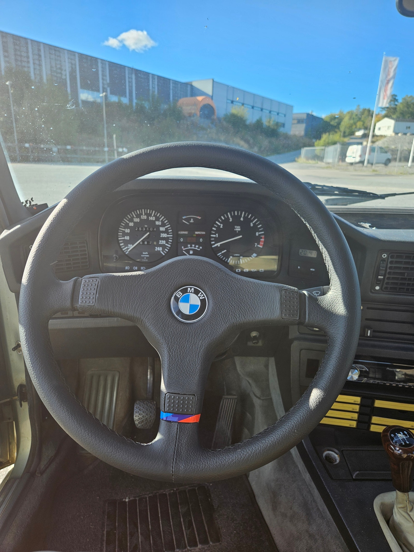 BMW 528i Manual, 5-trins, 184ps, 1983