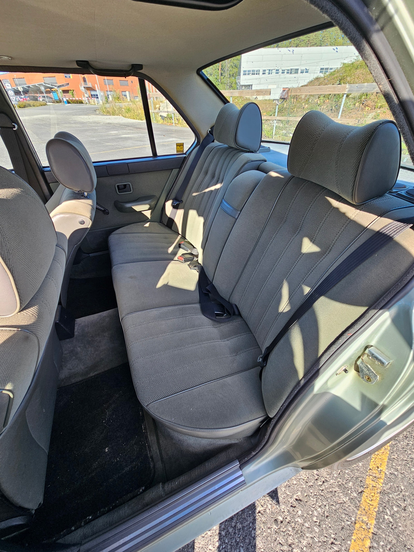 BMW 528i Manual, 5-trins, 184ps, 1983