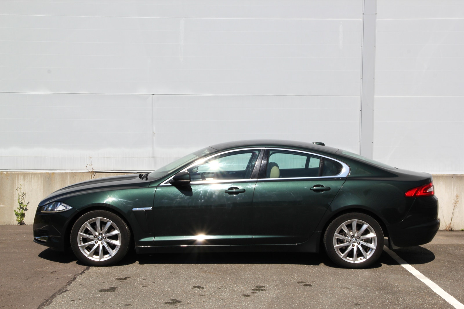Jaguar XF 2.2 TDi4 Automatic, 8-trins, 190ps, 2012