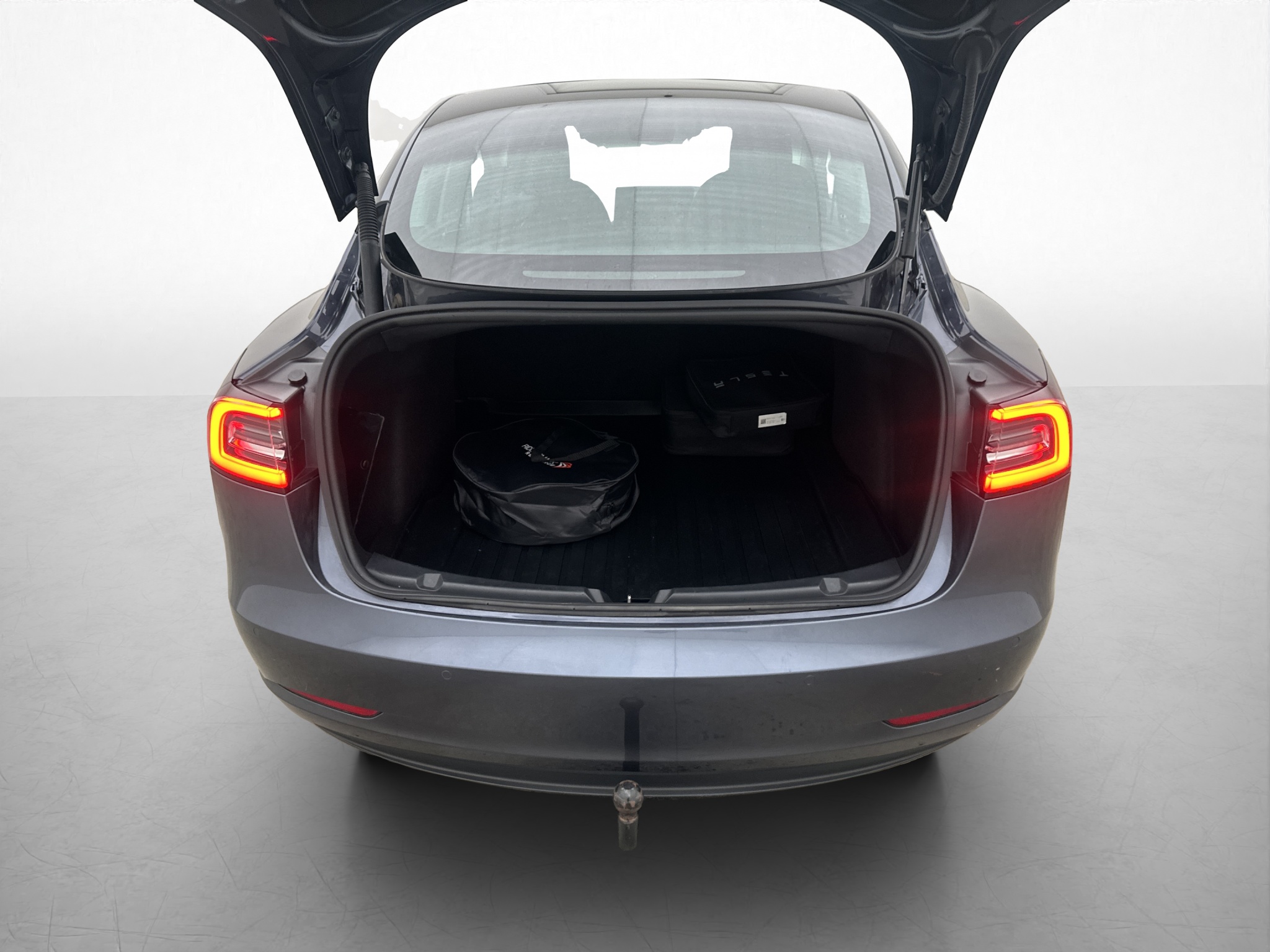 Tesla Model 3 Standard Range Plus, 325hk, 2021