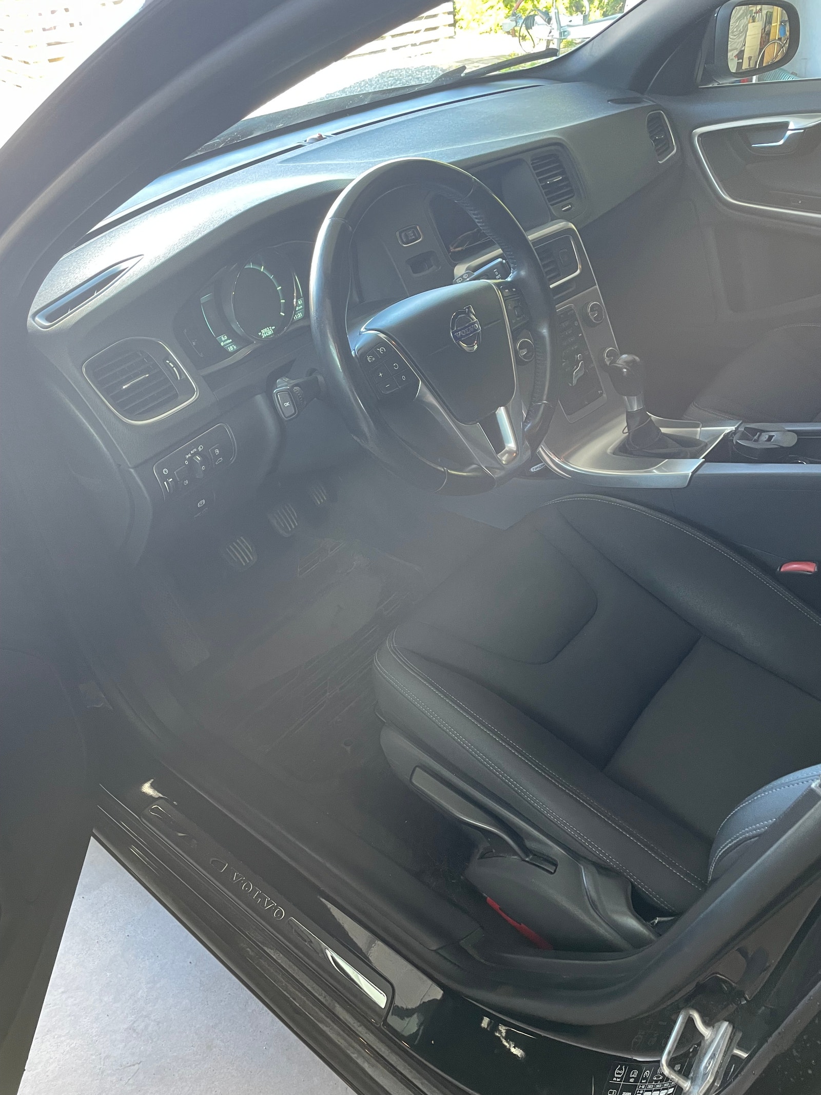 Volvo V60 D2 Manual, 6-trins, 115ps, 2014
