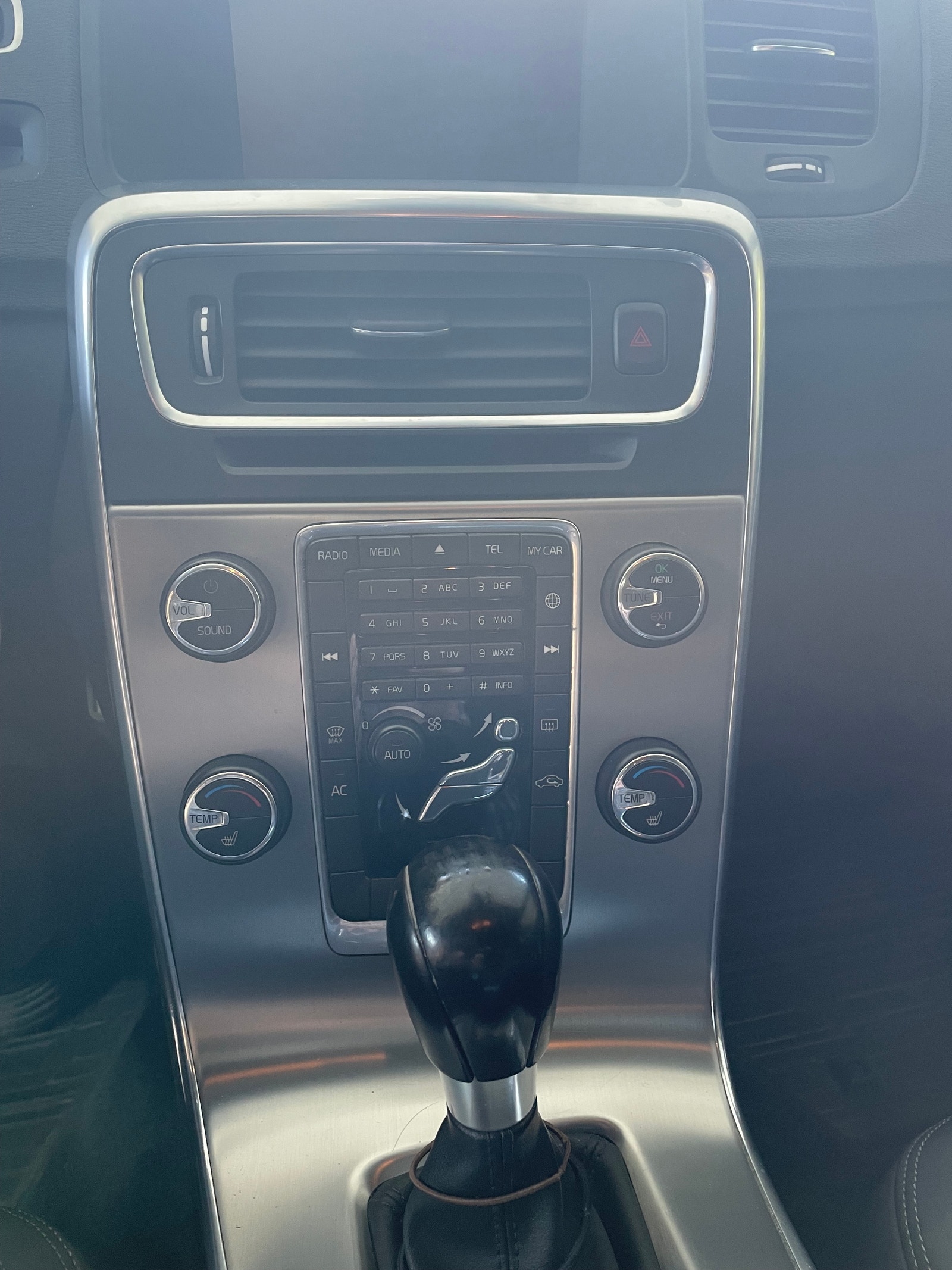 Volvo V60 D2 Manual, 6-trins, 115ps, 2014